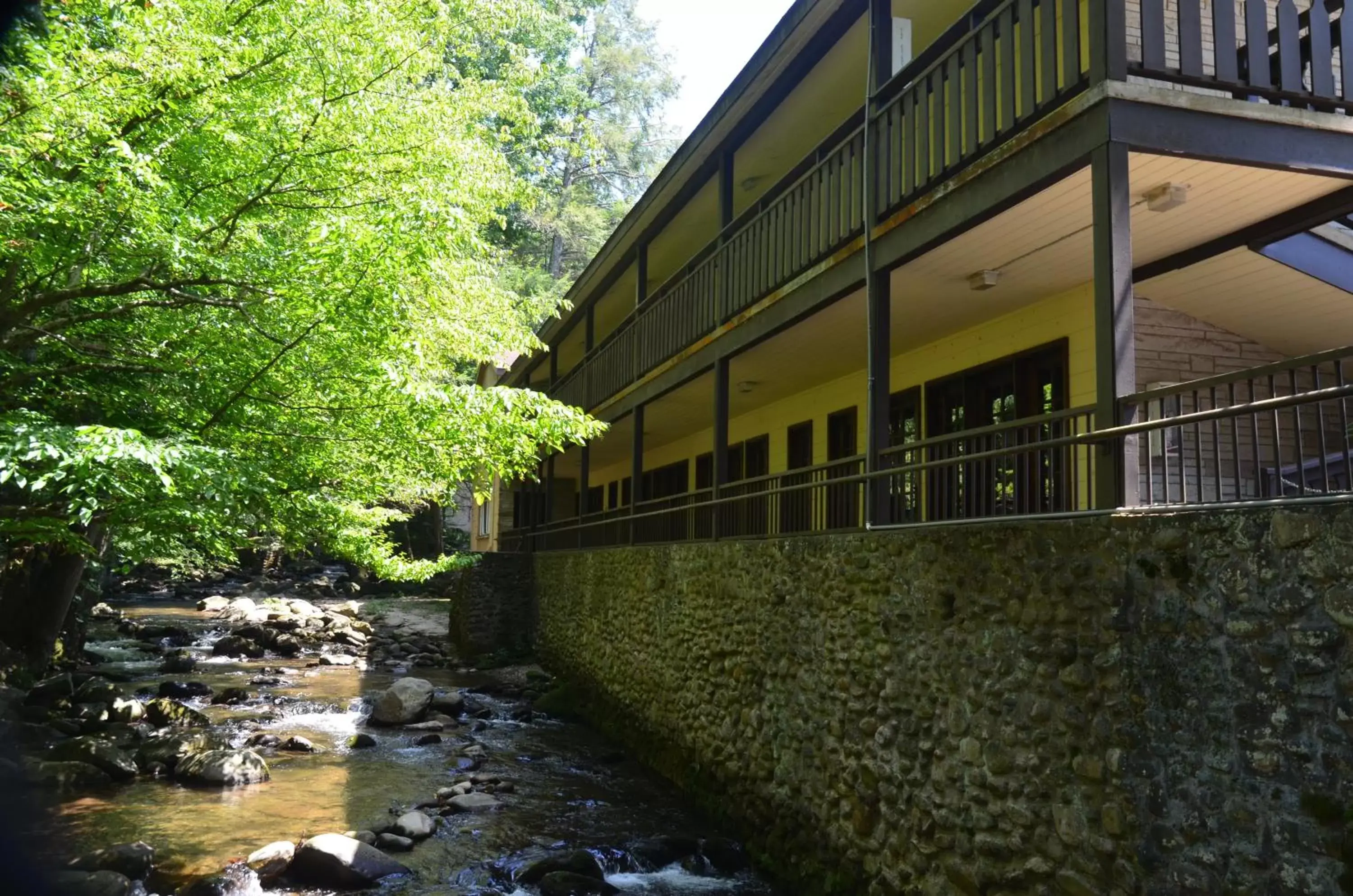 Property Building in Brookside Lodge