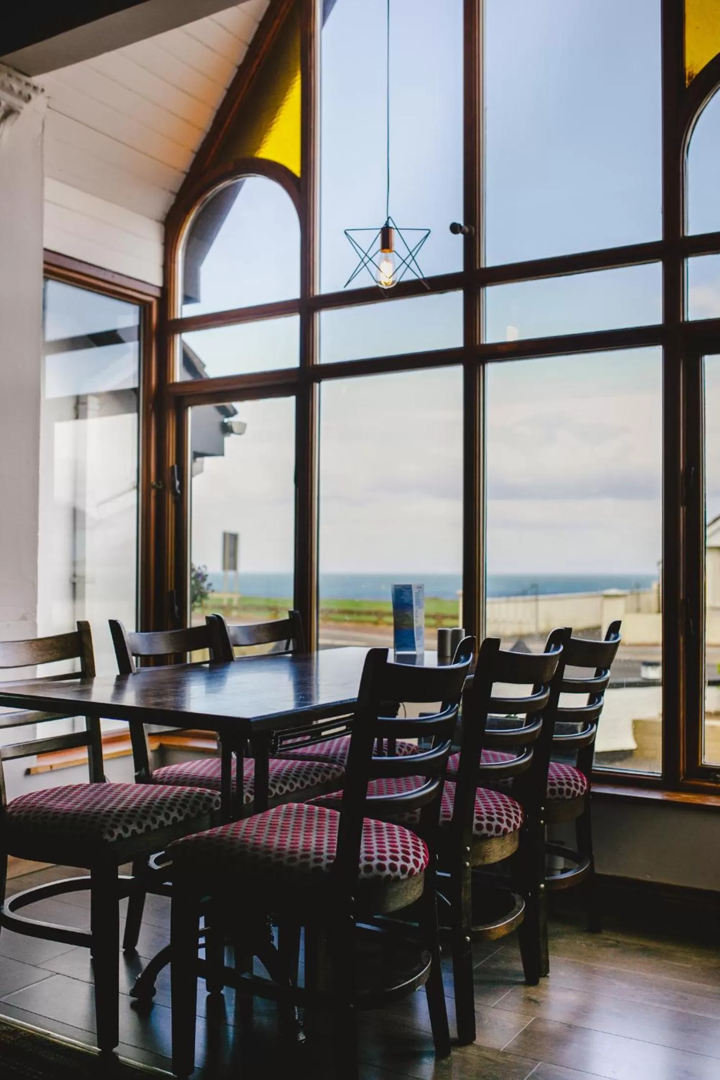 Restaurant/places to eat in Inn On The Coast