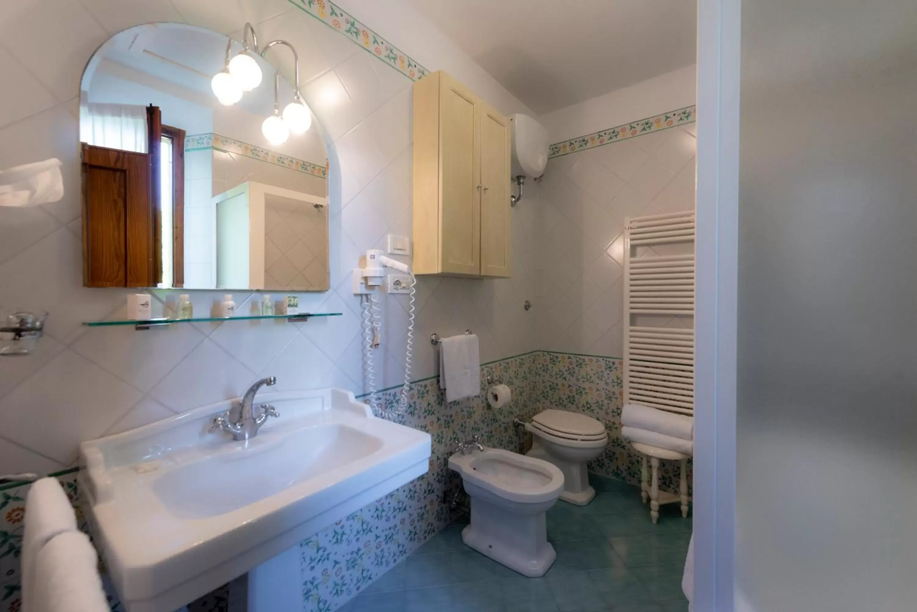 Bathroom in Villa Scacciapensieri Boutique Hotel