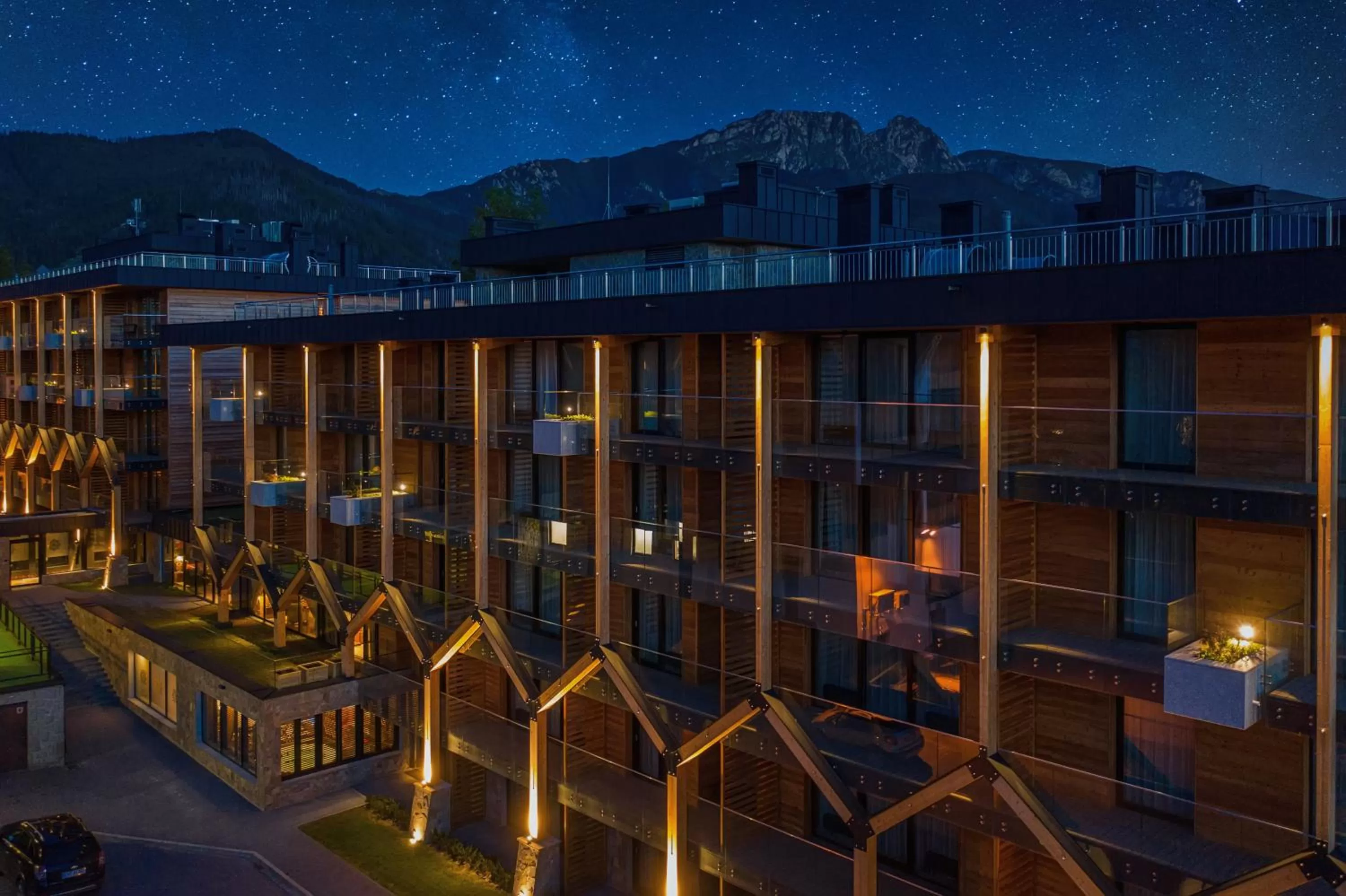 Facade/entrance in Bachleda Residence Zakopane