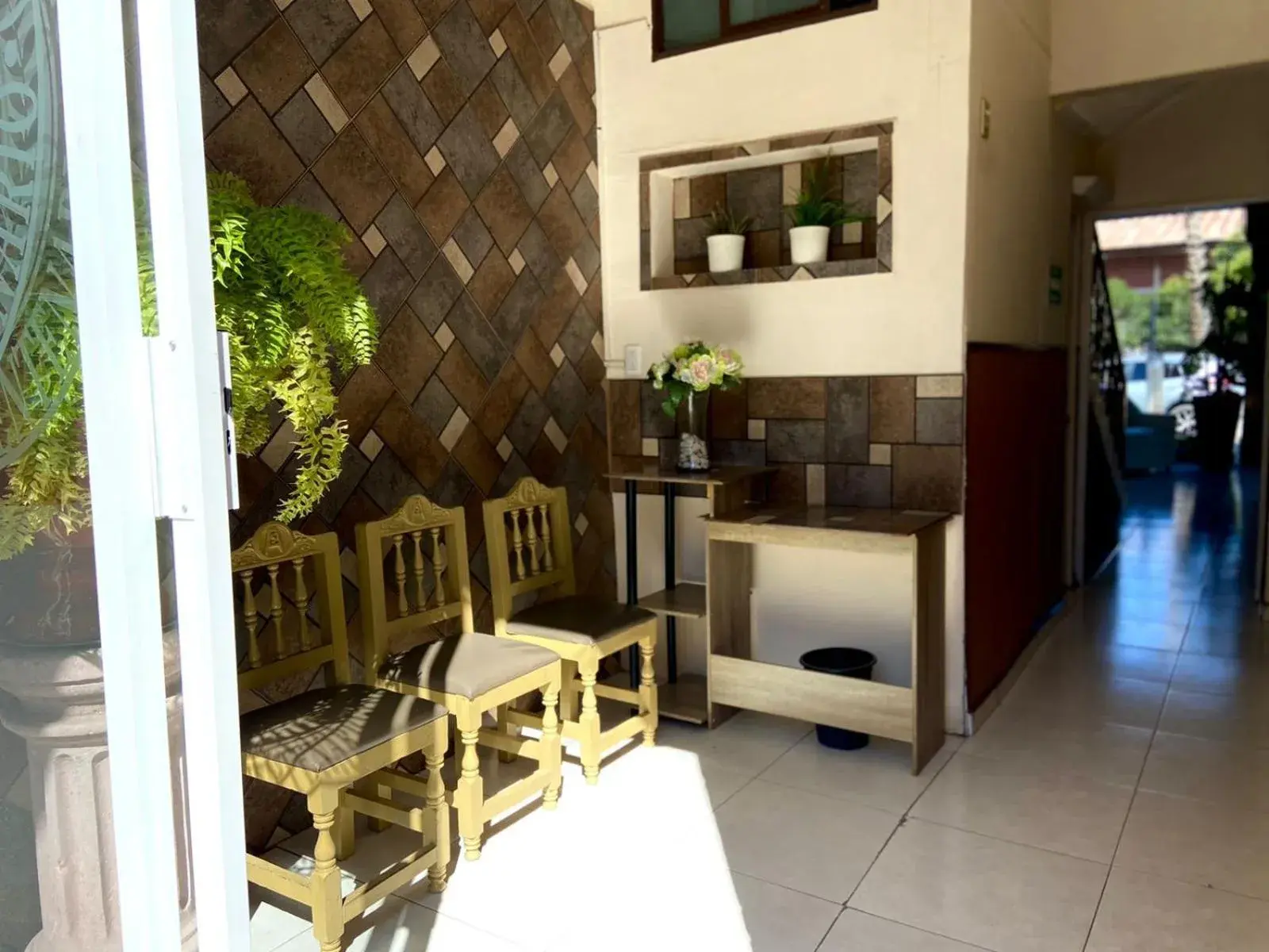 Dining Area in Hotel Nuevo Centenario