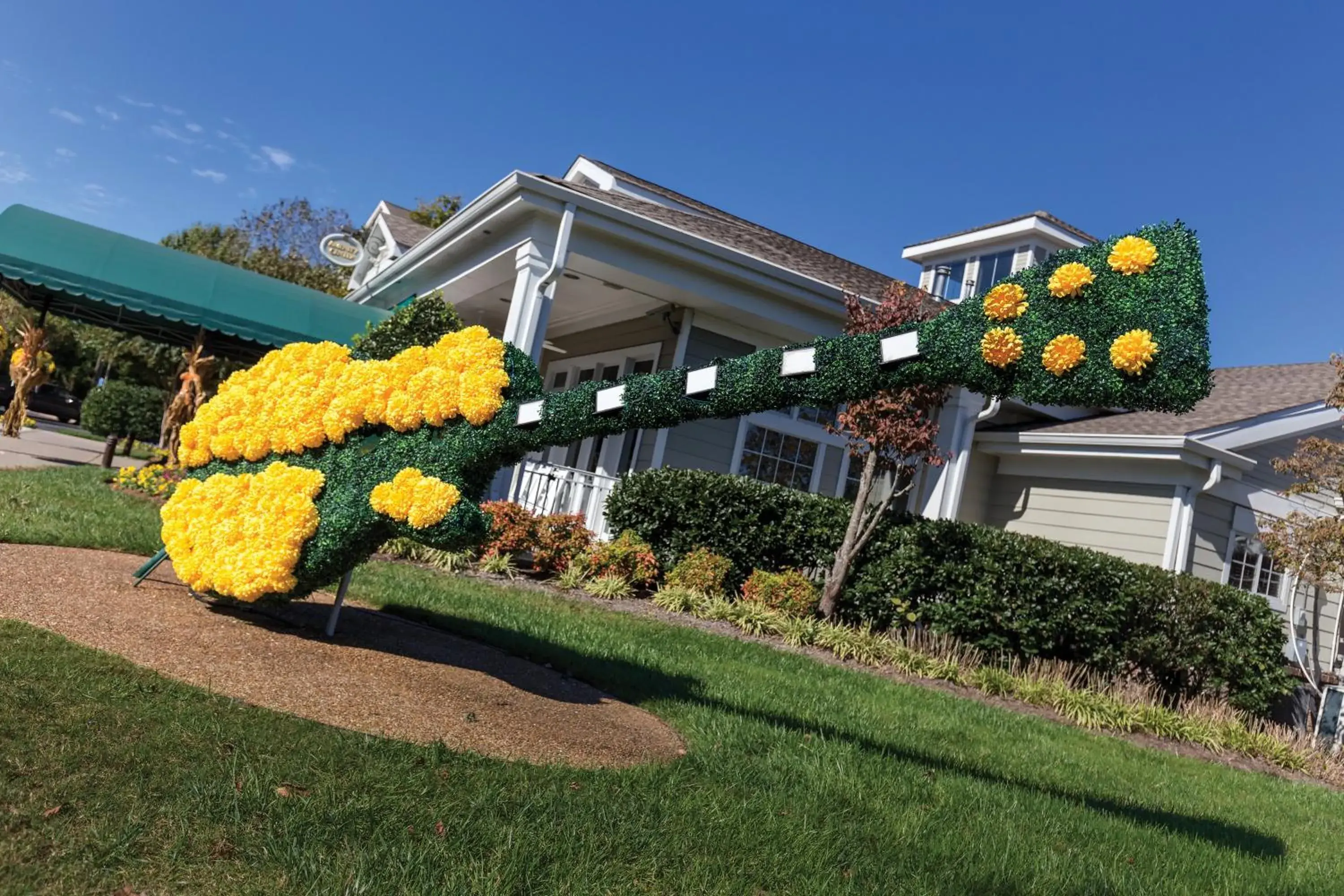 Decorative detail, Property Building in Wyndham Vacation Resorts - Nashville