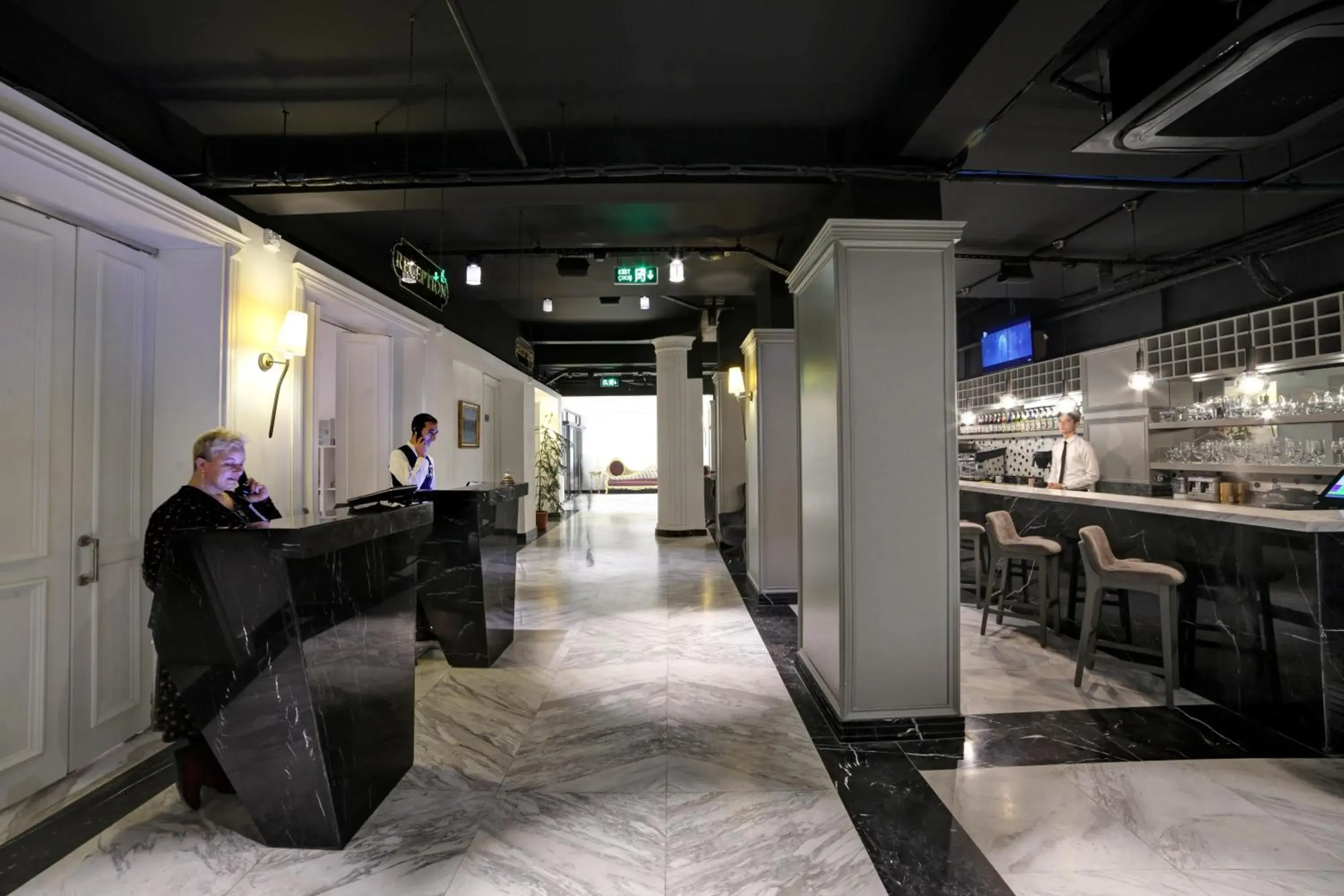 Lobby or reception, Lobby/Reception in White Monarch Hotel