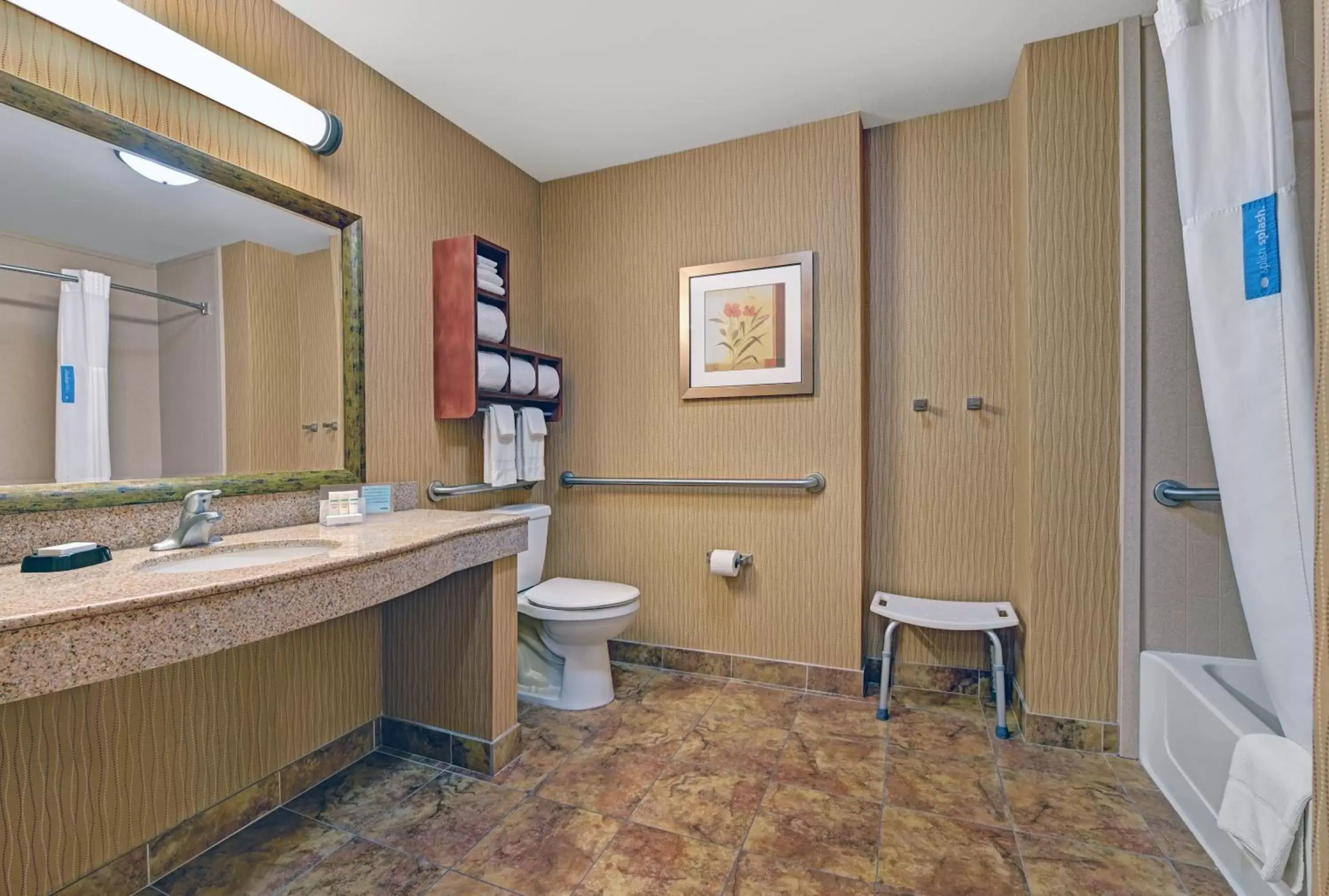 Bathroom in Hampton Inn Lordsburg