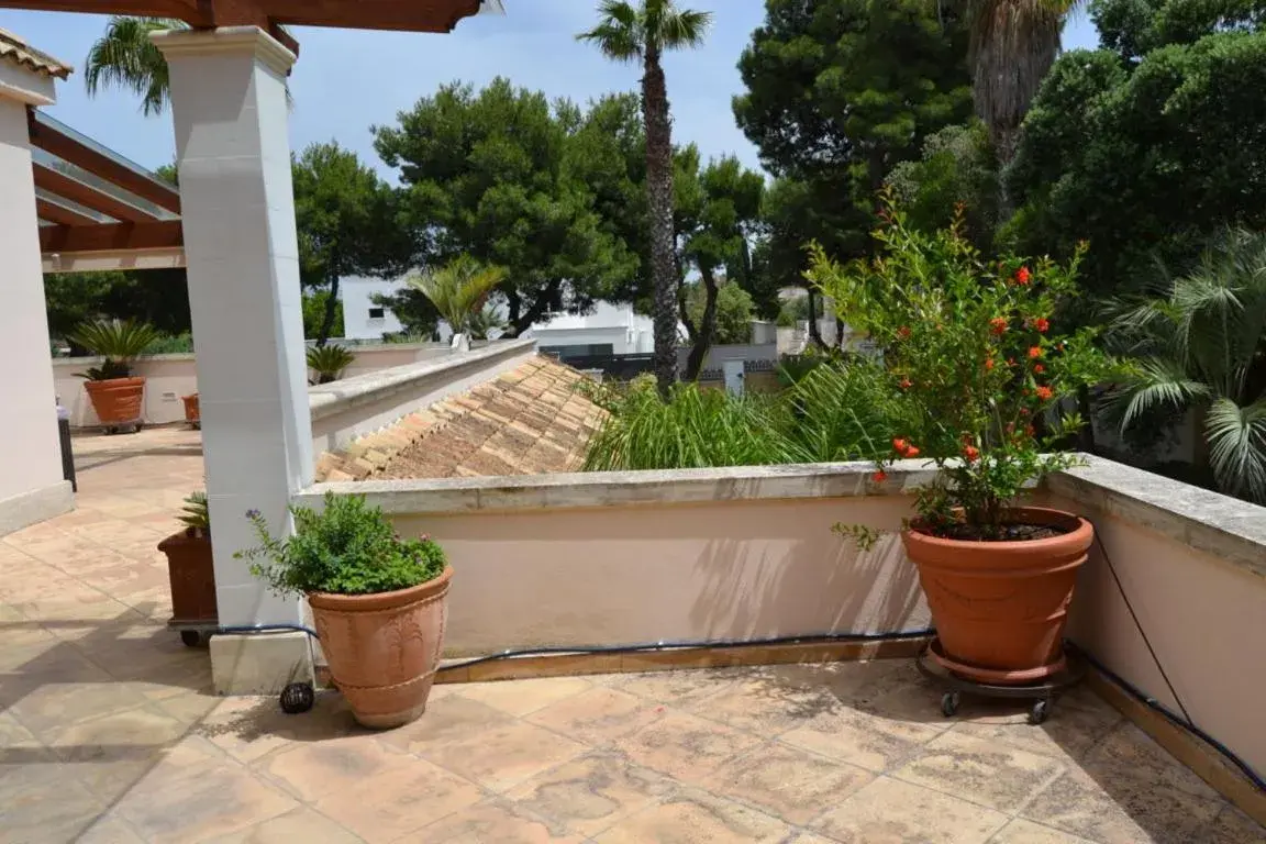 Balcony/Terrace in Villa Ethnic Chic