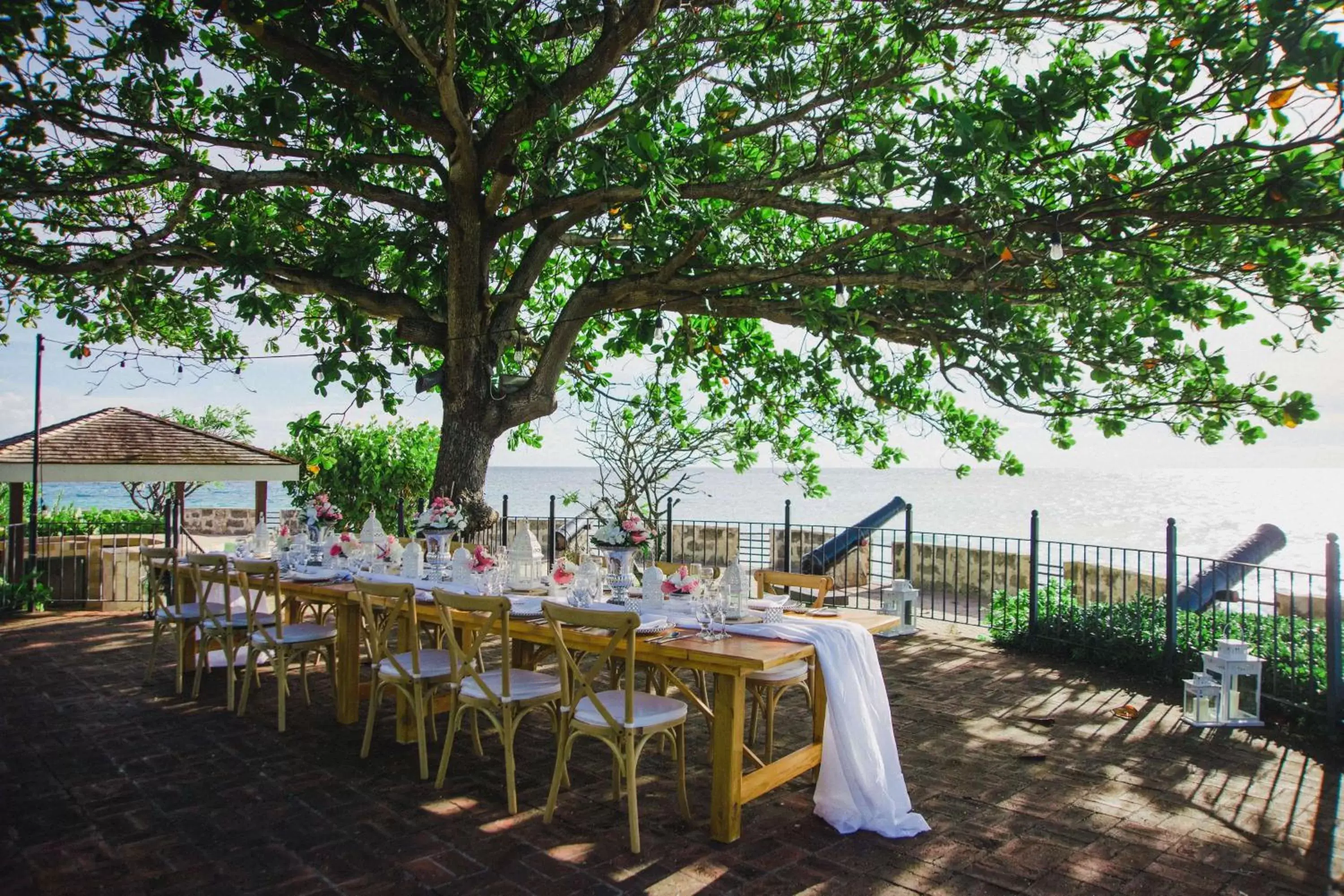 Meeting/conference room, Restaurant/Places to Eat in Hilton Barbados Resort