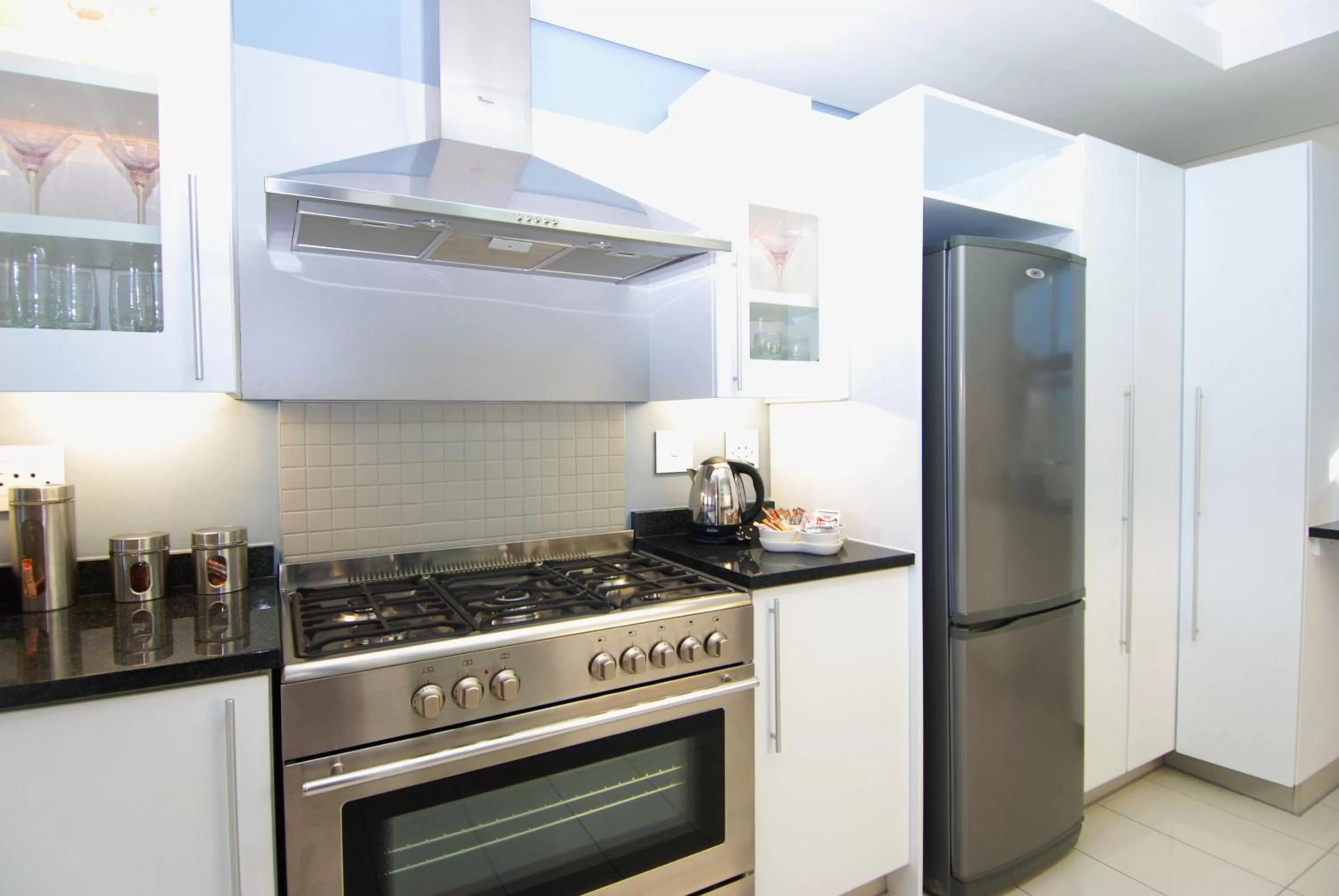 Kitchen or kitchenette in Whale Coast All-Suite-Hotel - DCC Hotel Group