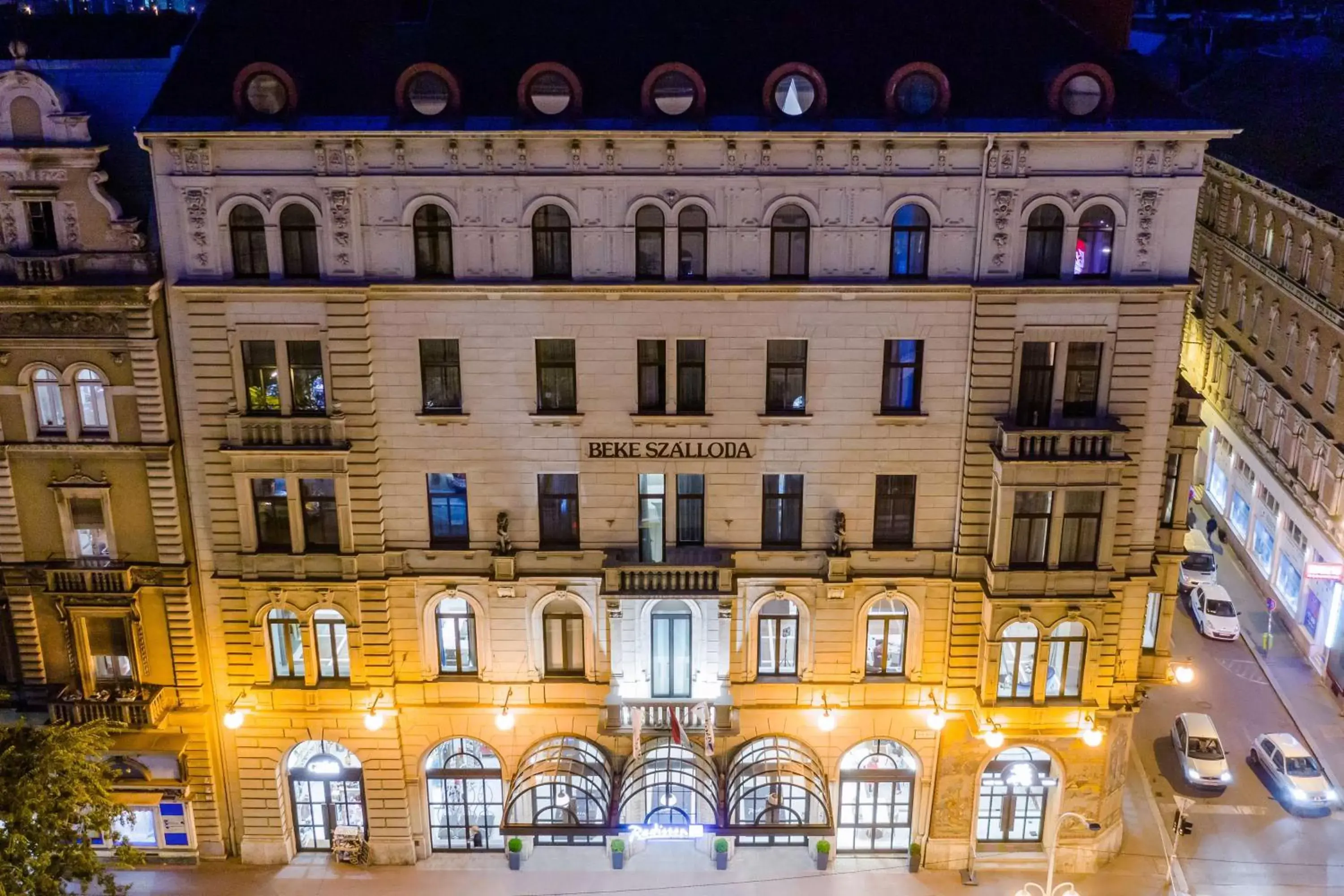 Property Building in Radisson Blu Béke Hotel, Budapest