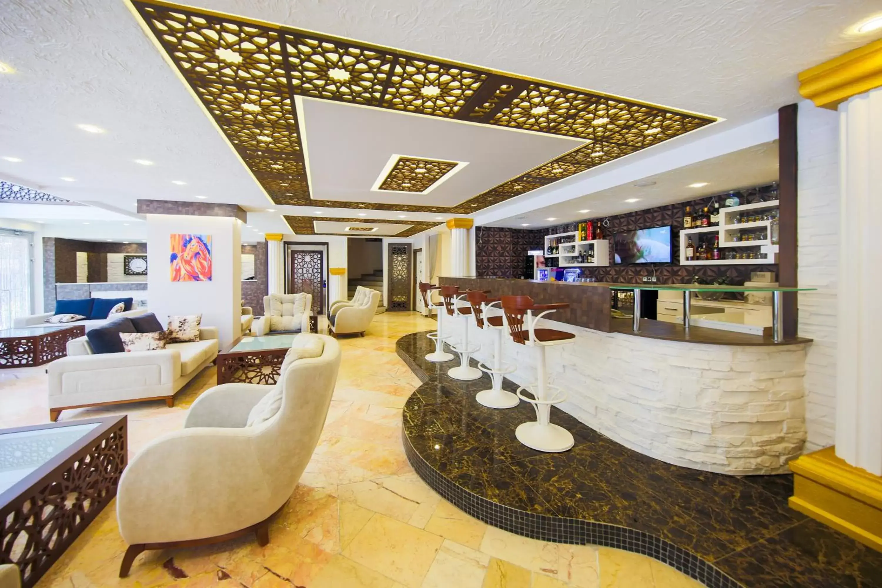 Lobby or reception, Lounge/Bar in Mevre Hotel