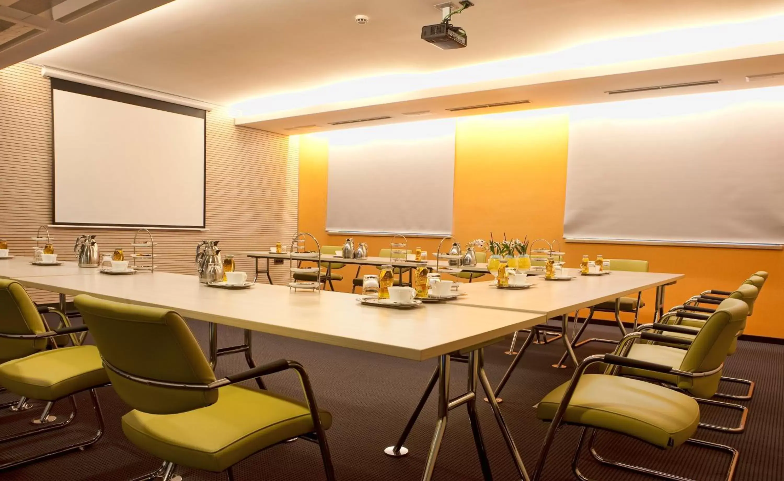 Meeting/conference room in Bohinj Eco Hotel