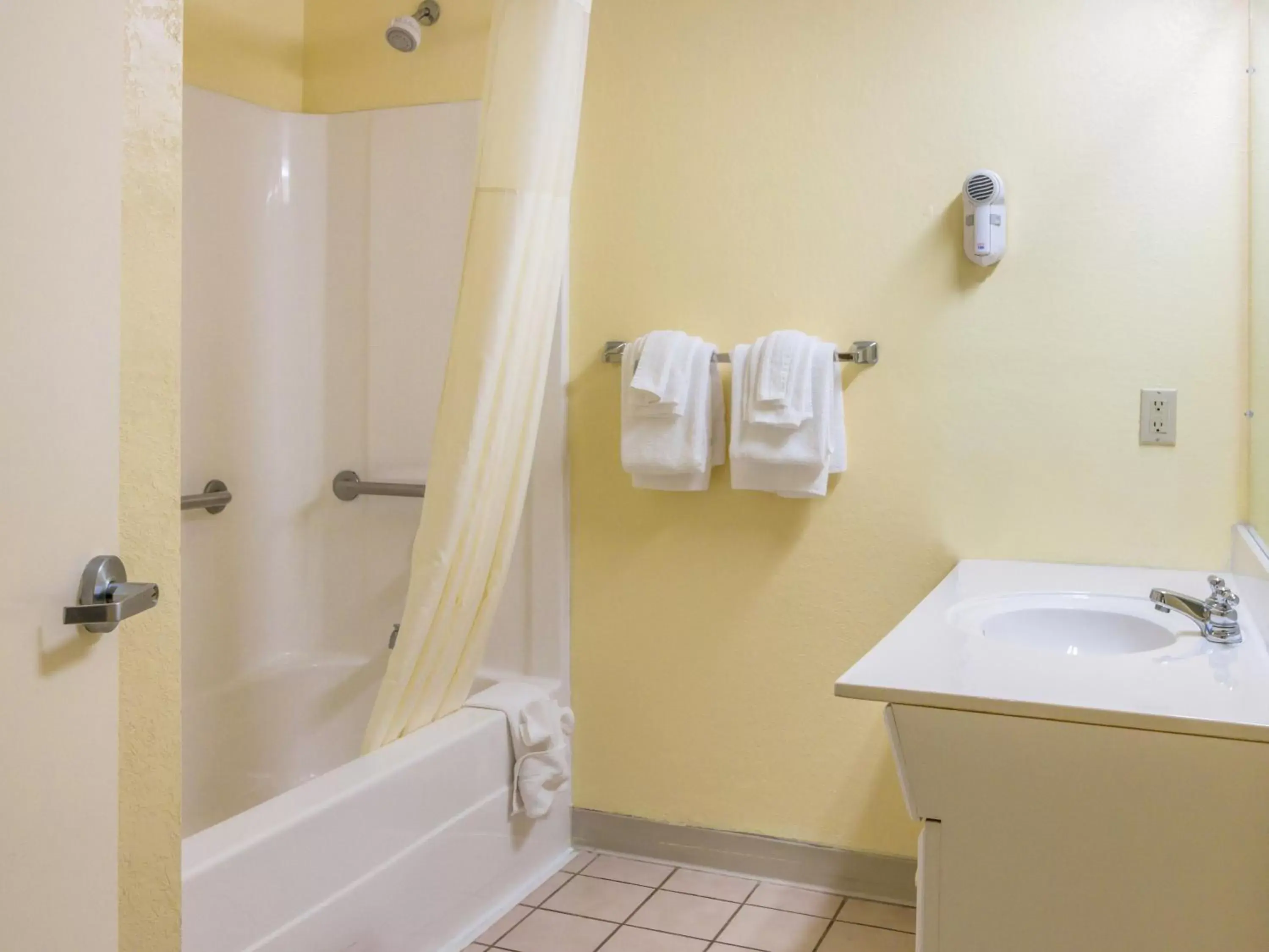 Bathroom in Americas Best Value Inn - Clayton