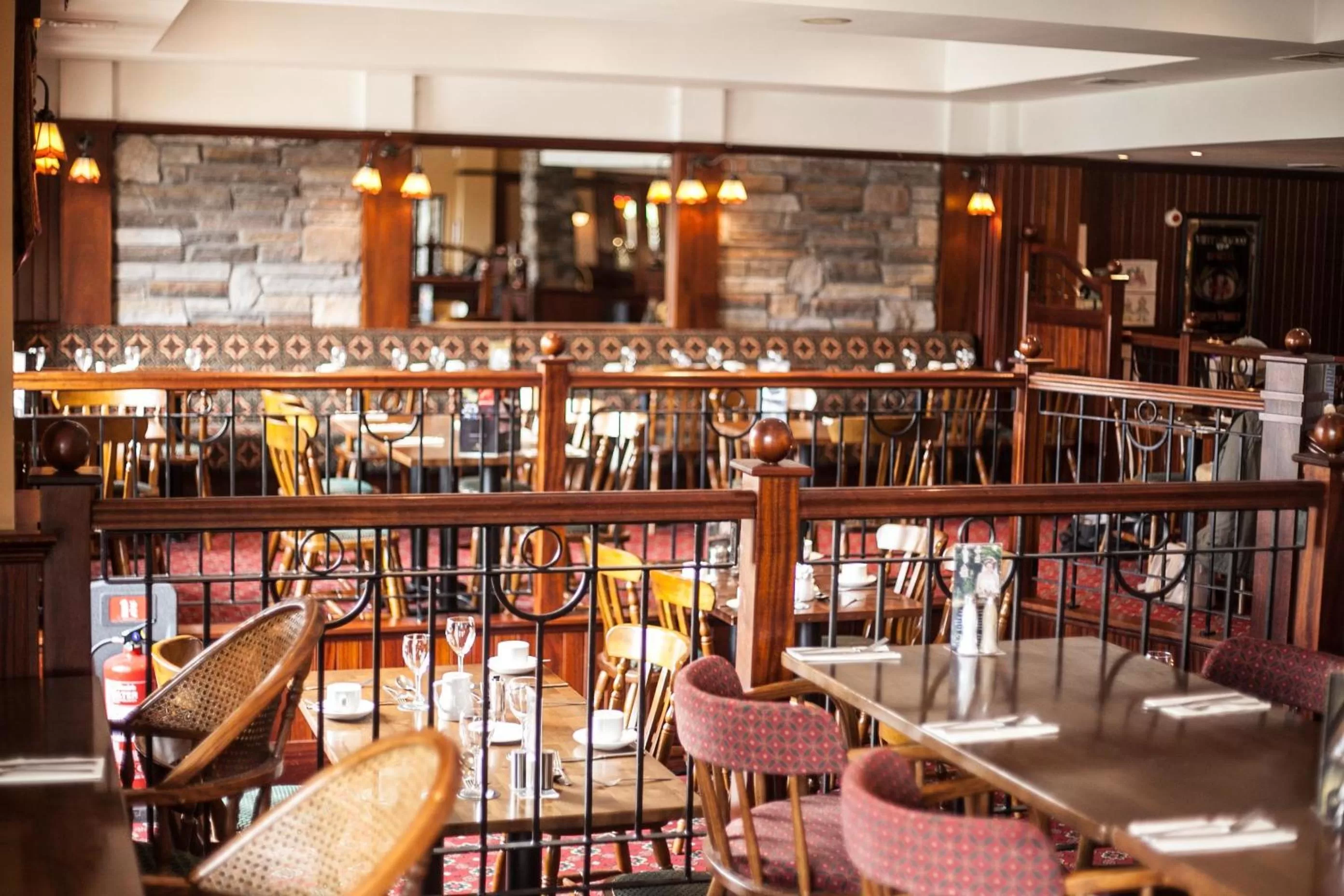 Restaurant/places to eat in Dunsilly Hotel