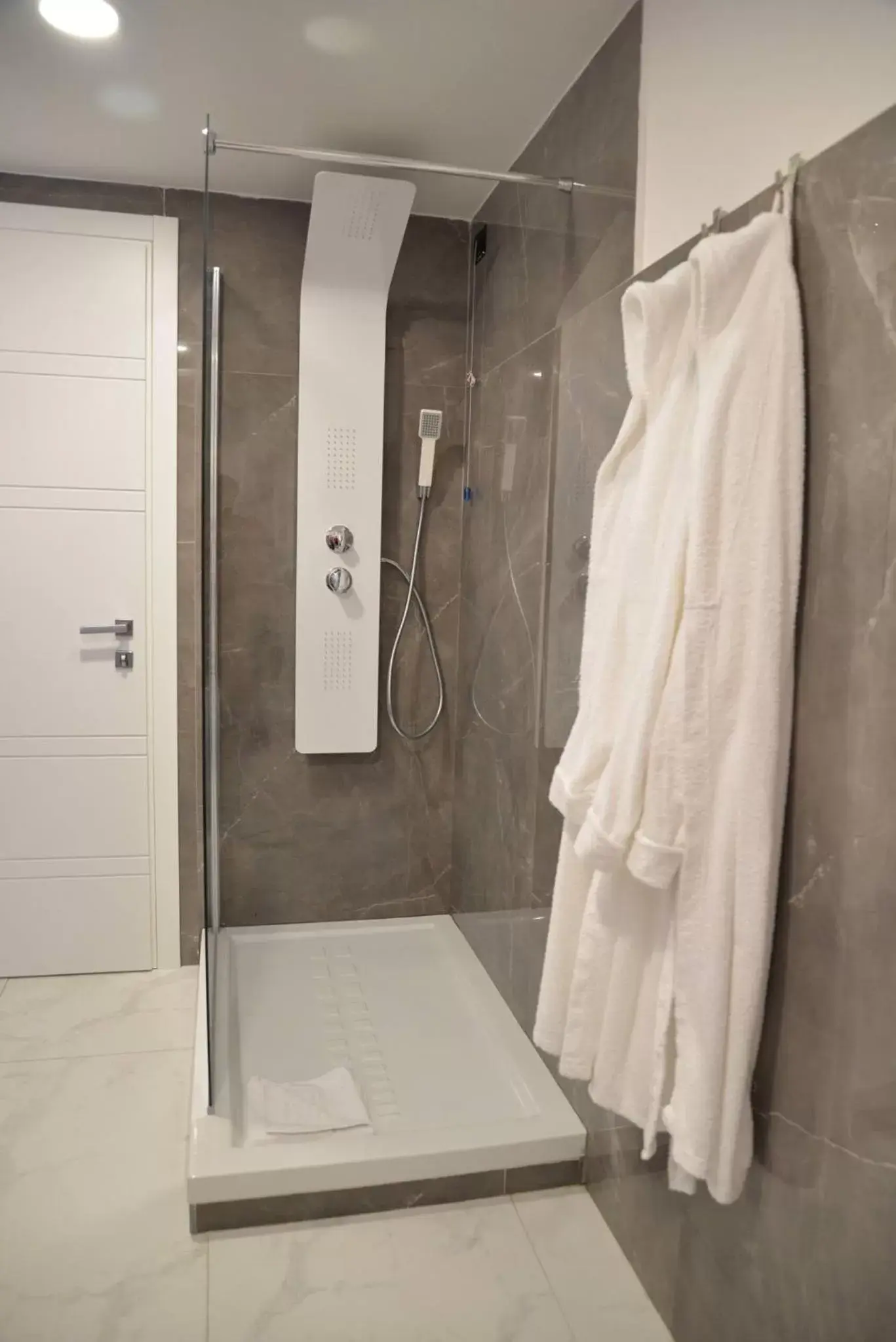 Shower, Bathroom in Escape Luxury Suite
