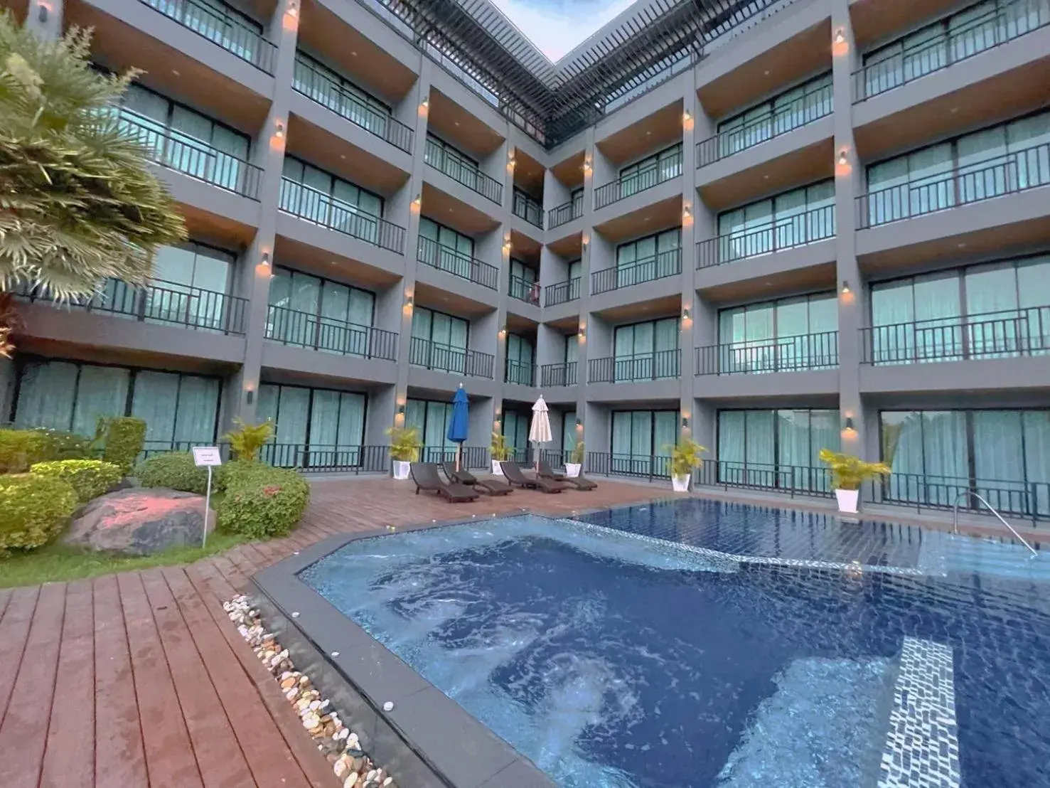 Swimming Pool in Sun Marina Cha-Am