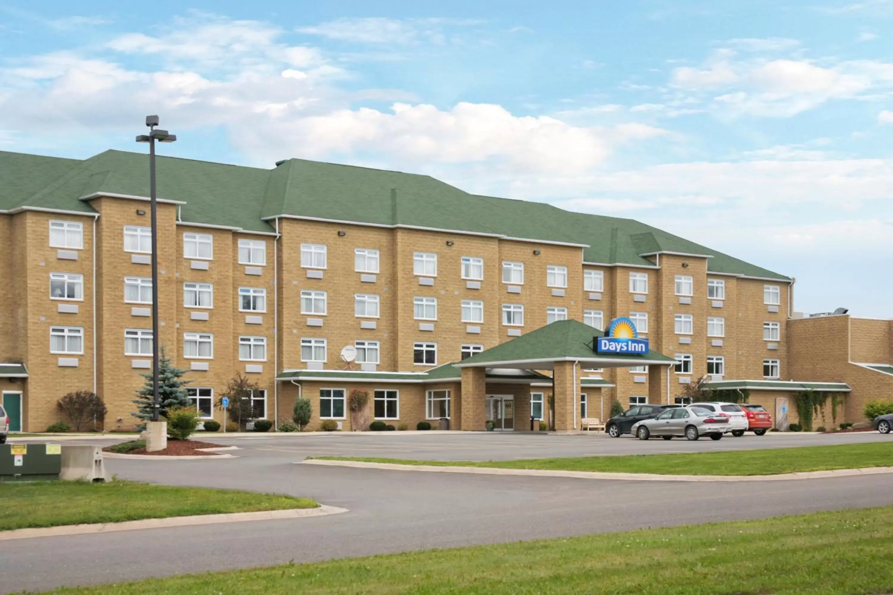 Facade/entrance, Property Building in Days Inn by Wyndham Oromocto Conference Centre