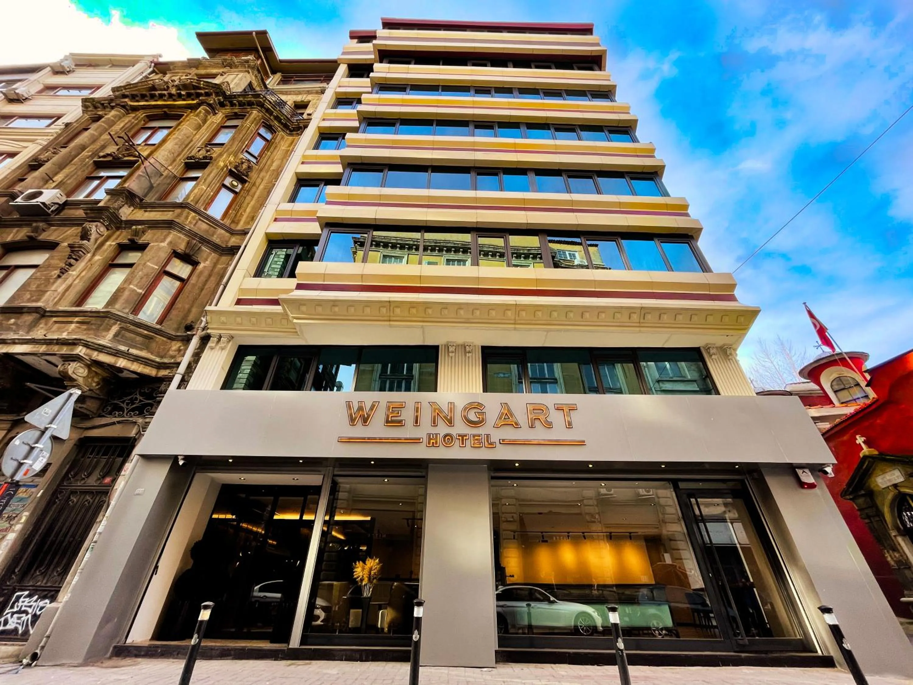 Property building in Weingart Istanbul