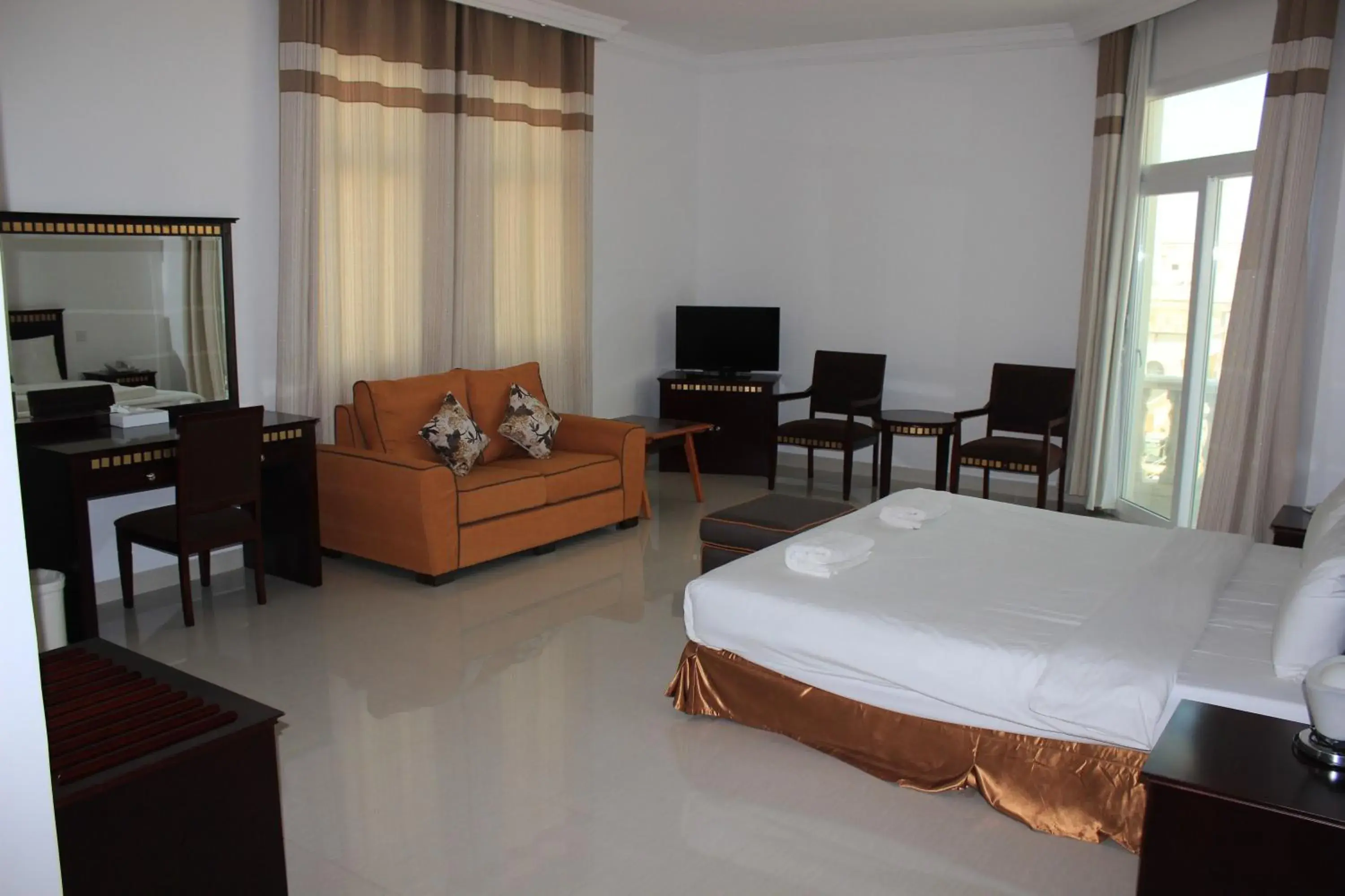 Photo of the whole room in Salalah Beach Resort Hotel