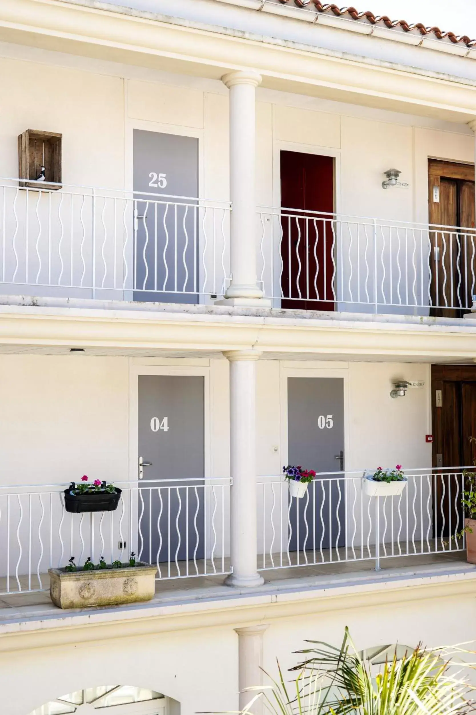 Patio in Hôtel La Jetée