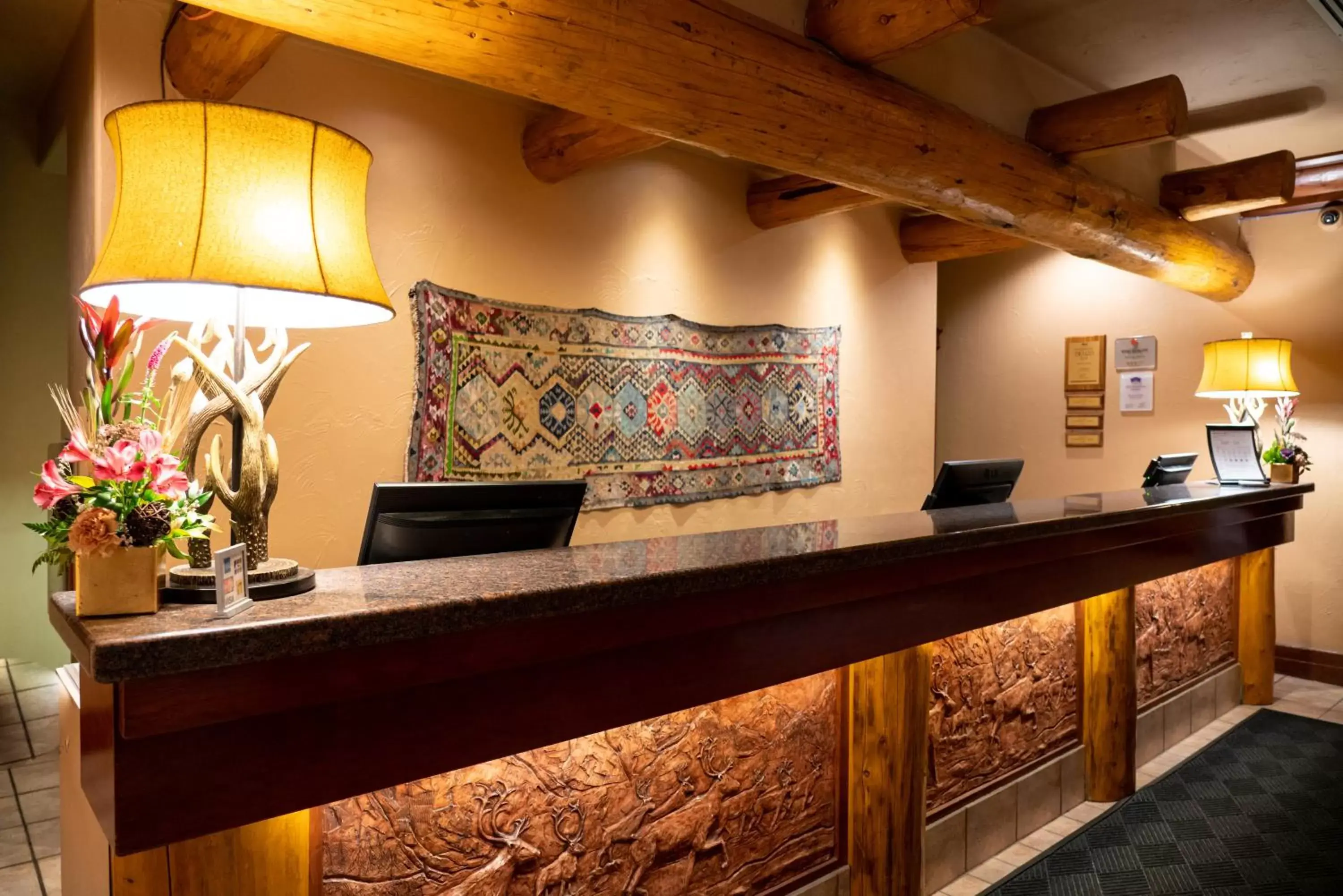 Lobby or reception, Lobby/Reception in Banff Caribou Lodge and Spa