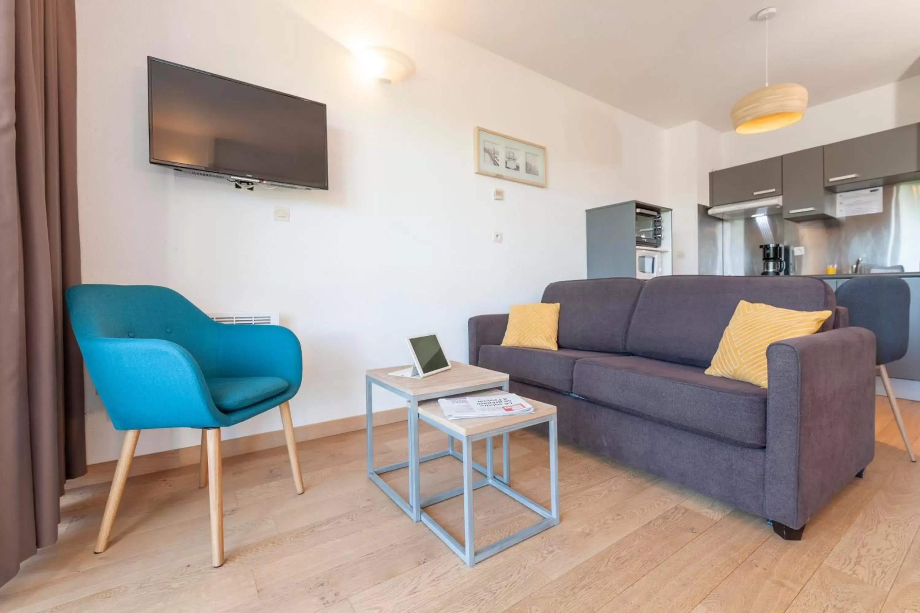 Living room, Seating Area in CERISE Dax - Les Jardins du Lac