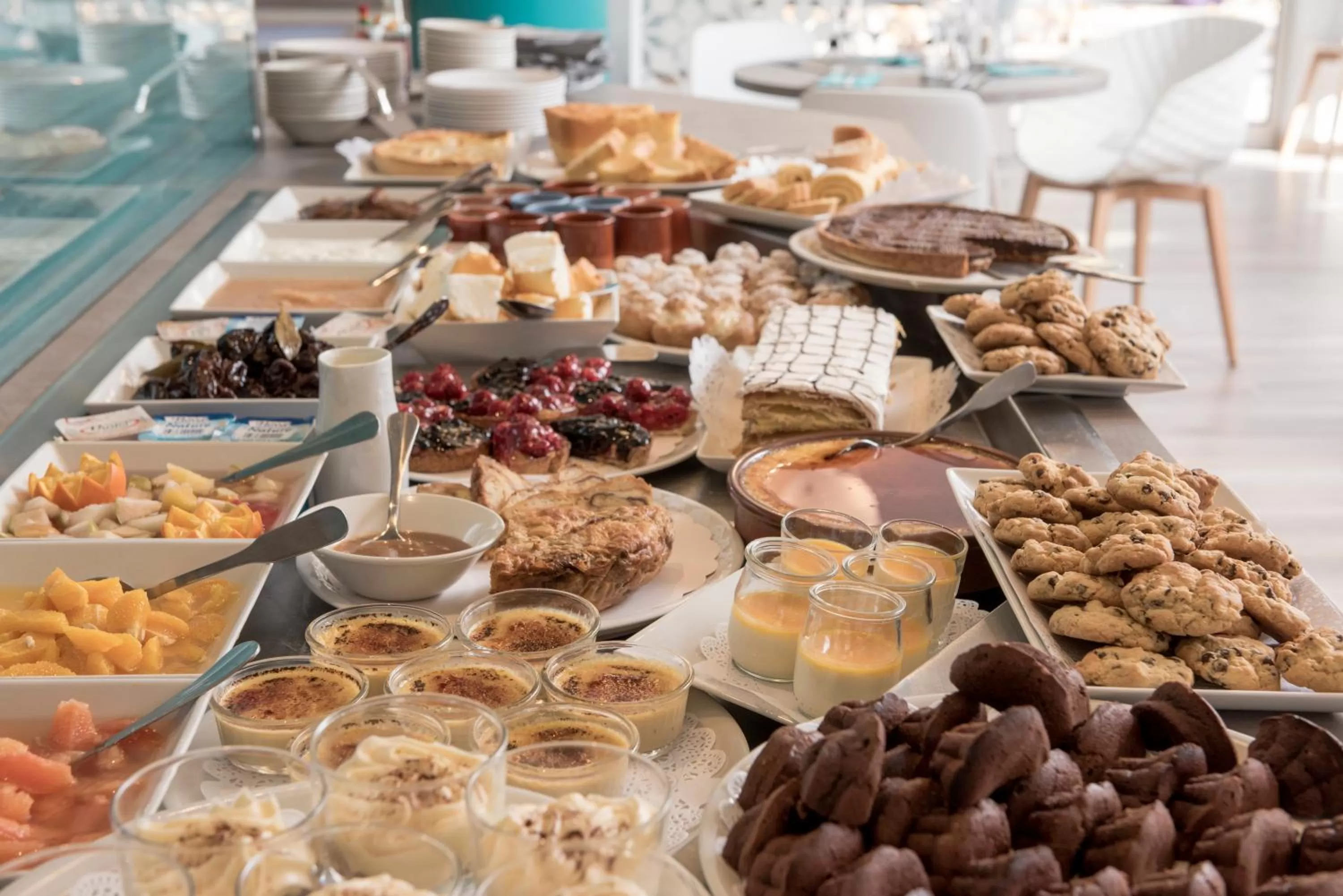 Restaurant/places to eat in Kyriad Hotel Lyon Givors