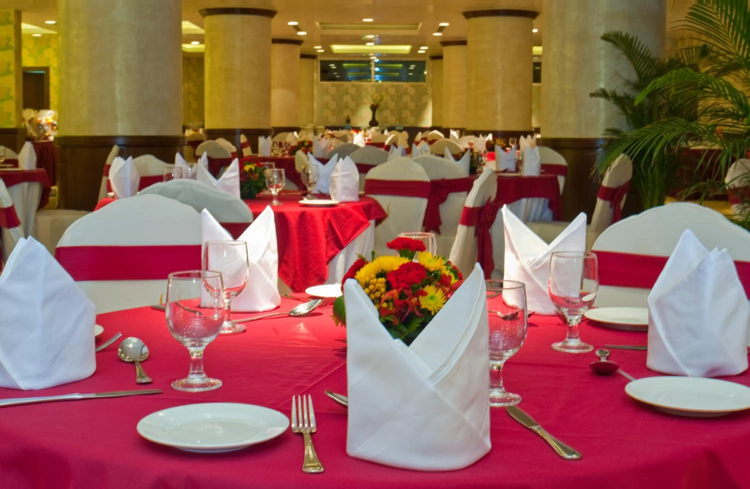 Banquet/Function facilities in City Seasons Al Hamra Hotel
