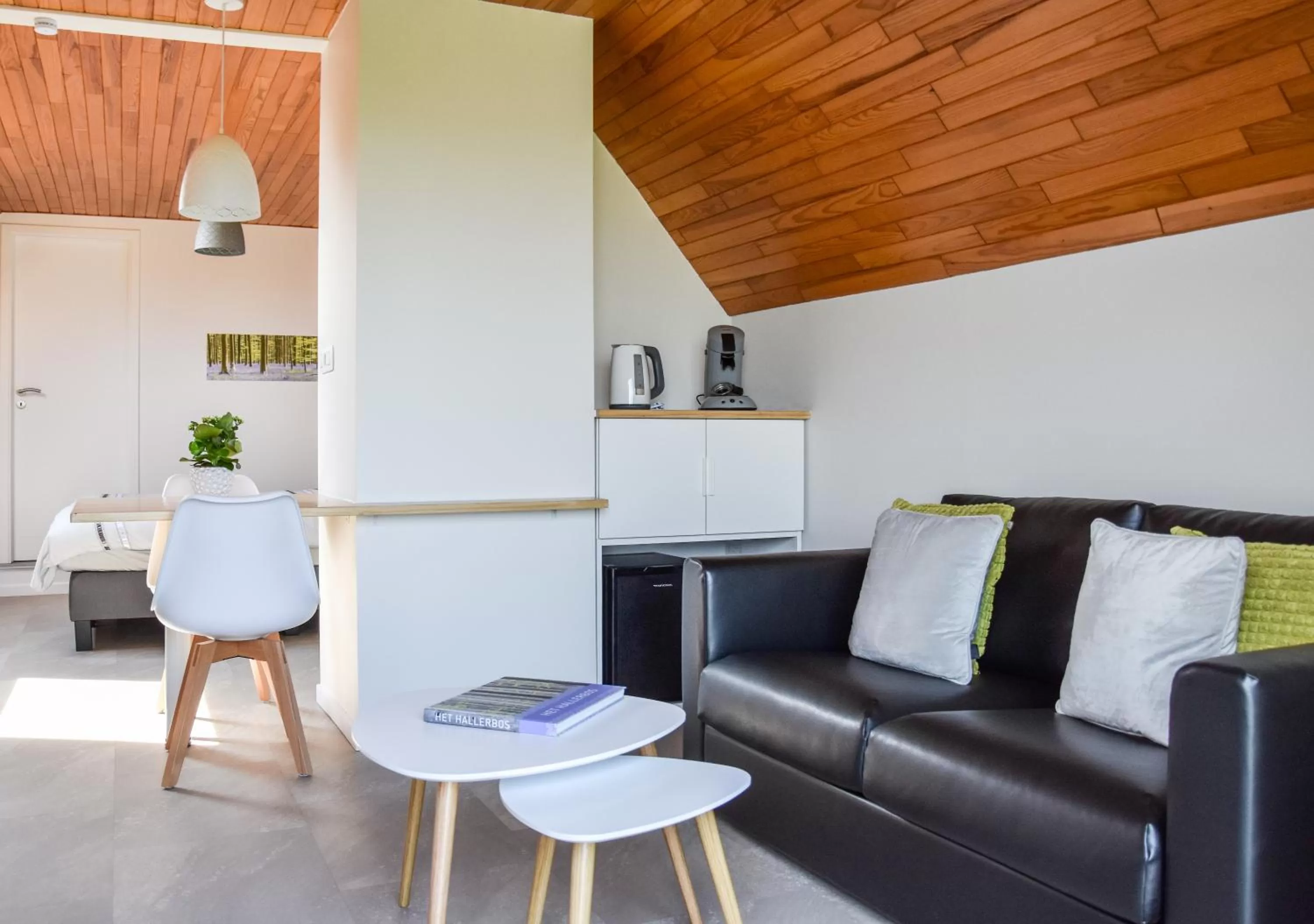 Coffee/tea facilities in B&B Plattestien