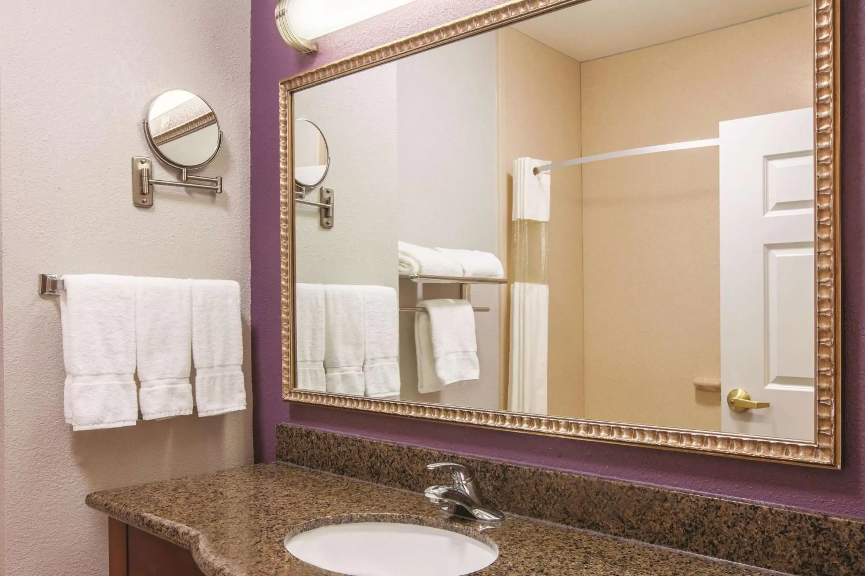 Photo of the whole room, Bathroom in La Quinta by Wyndham Gainesville