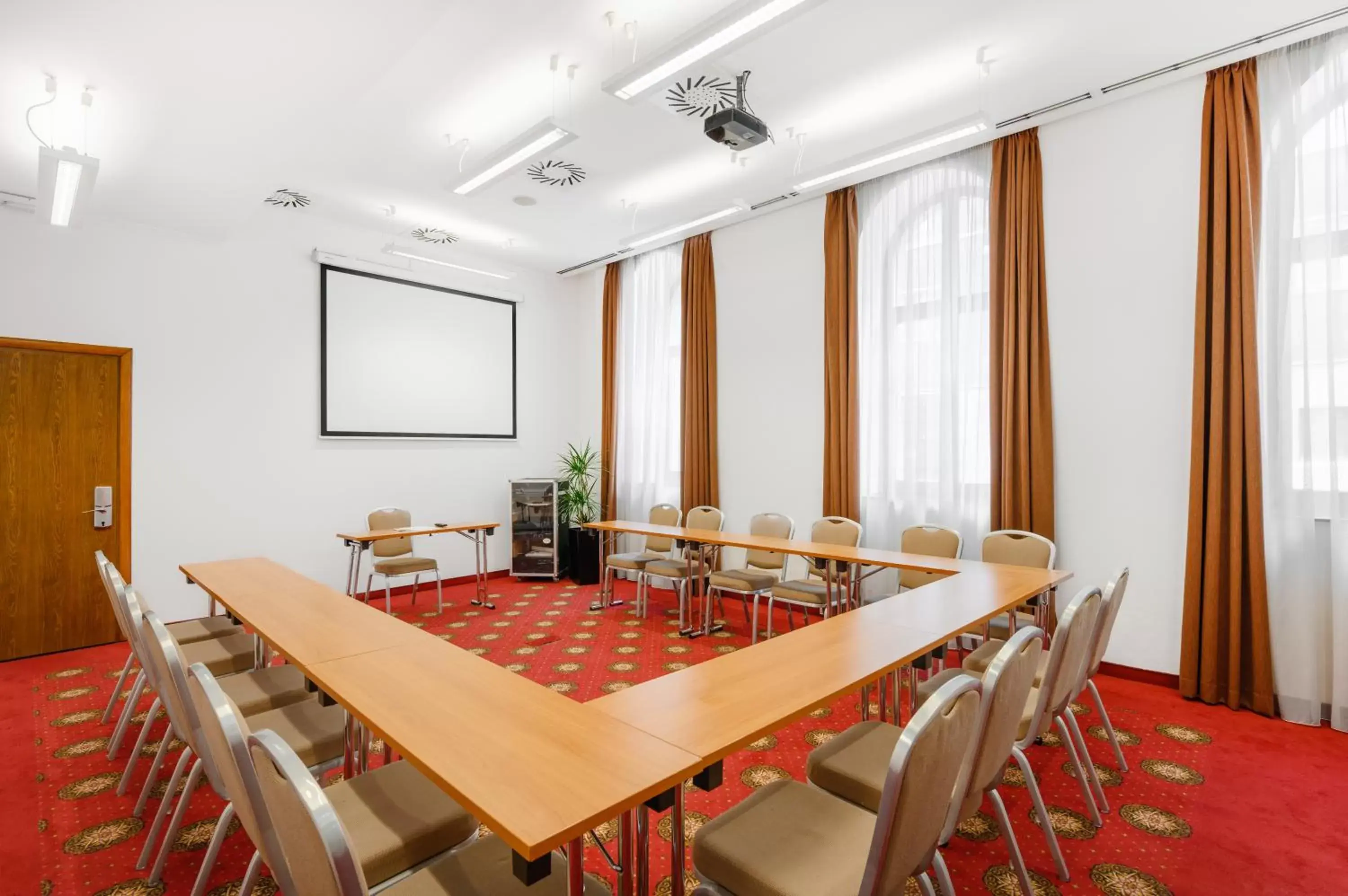 Meeting/conference room in Hotel Bristol Budapest