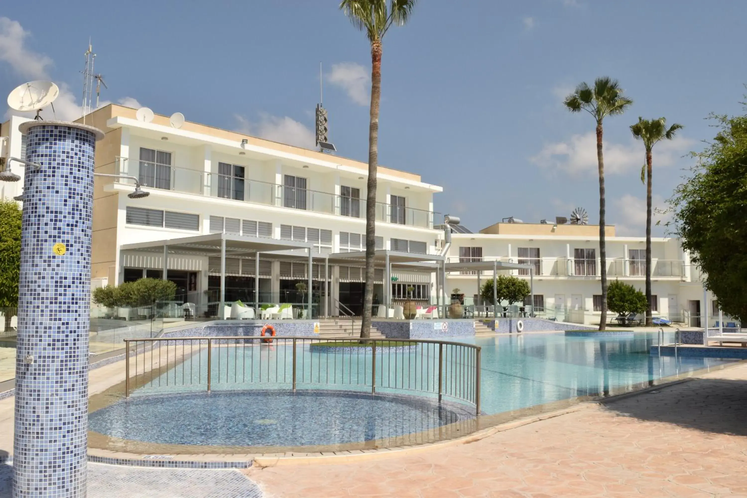 Property building, Swimming Pool in Fedrania Gardens Hotel