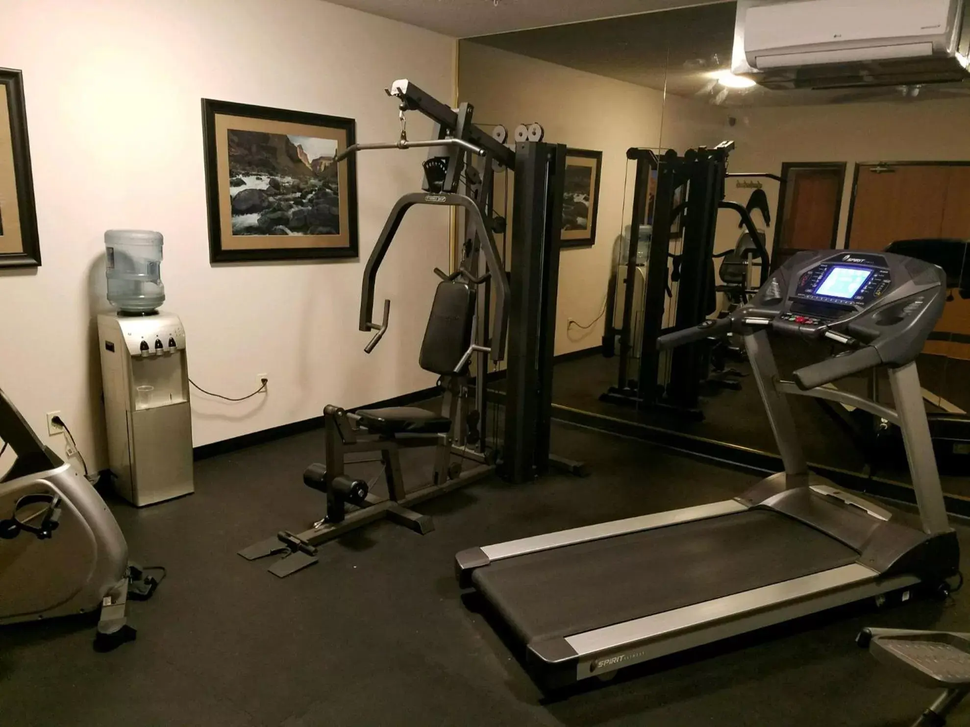 Fitness centre/facilities, Fitness Center/Facilities in Best Western Plus Eagleridge Inn & Suites