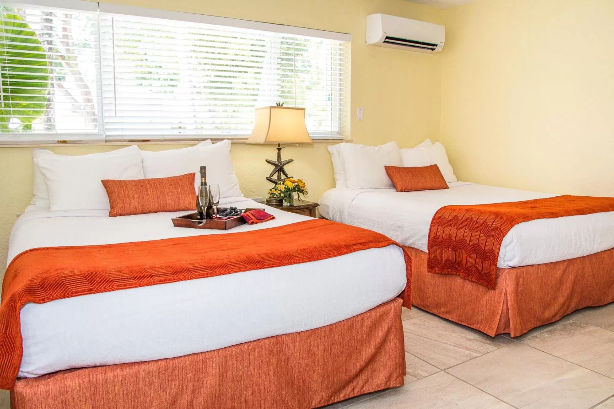 Bed in Coconut Bay Resort - Key Largo