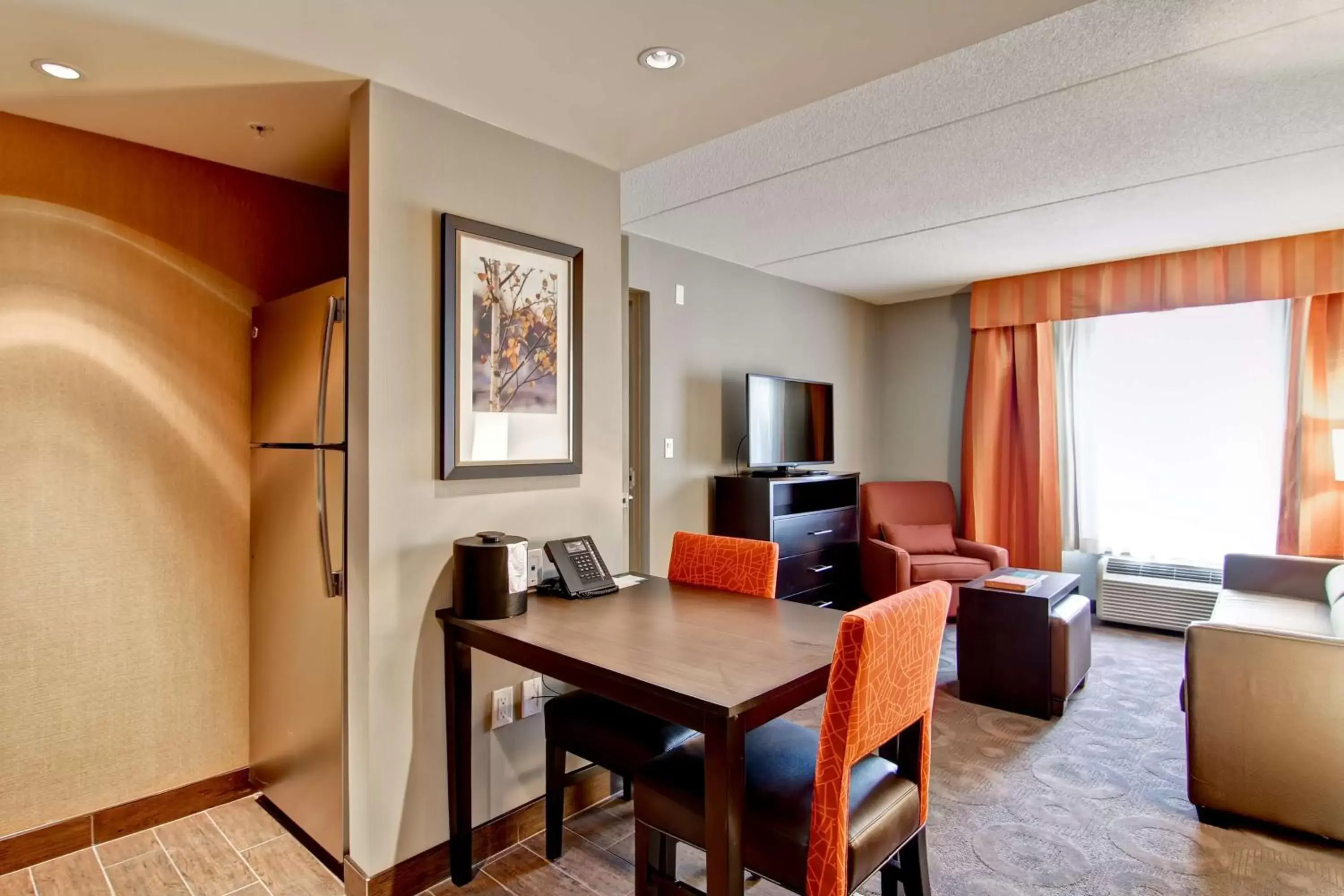 Bedroom, Dining Area in Homewood Suites by Hilton Toronto-Ajax