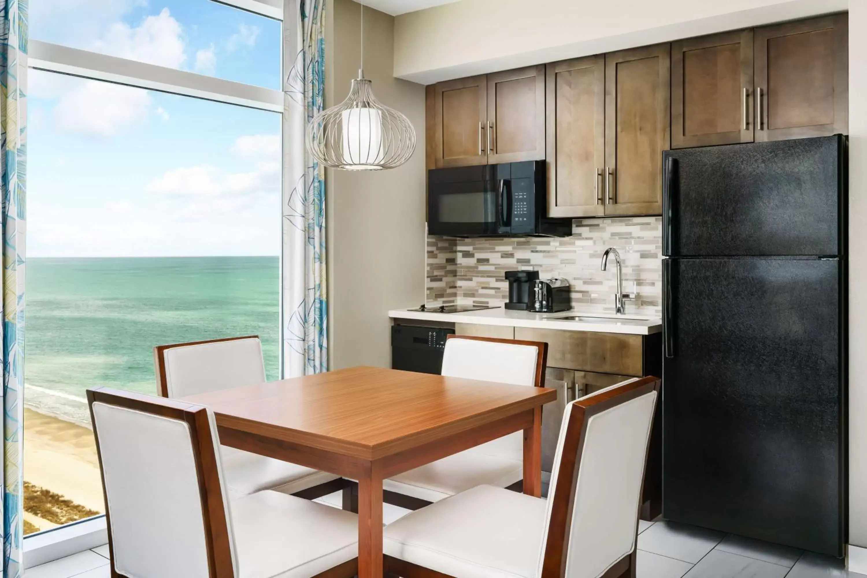 Kitchen or kitchenette, Kitchen/Kitchenette in Homewood Suites by Hilton Myrtle Beach Oceanfront