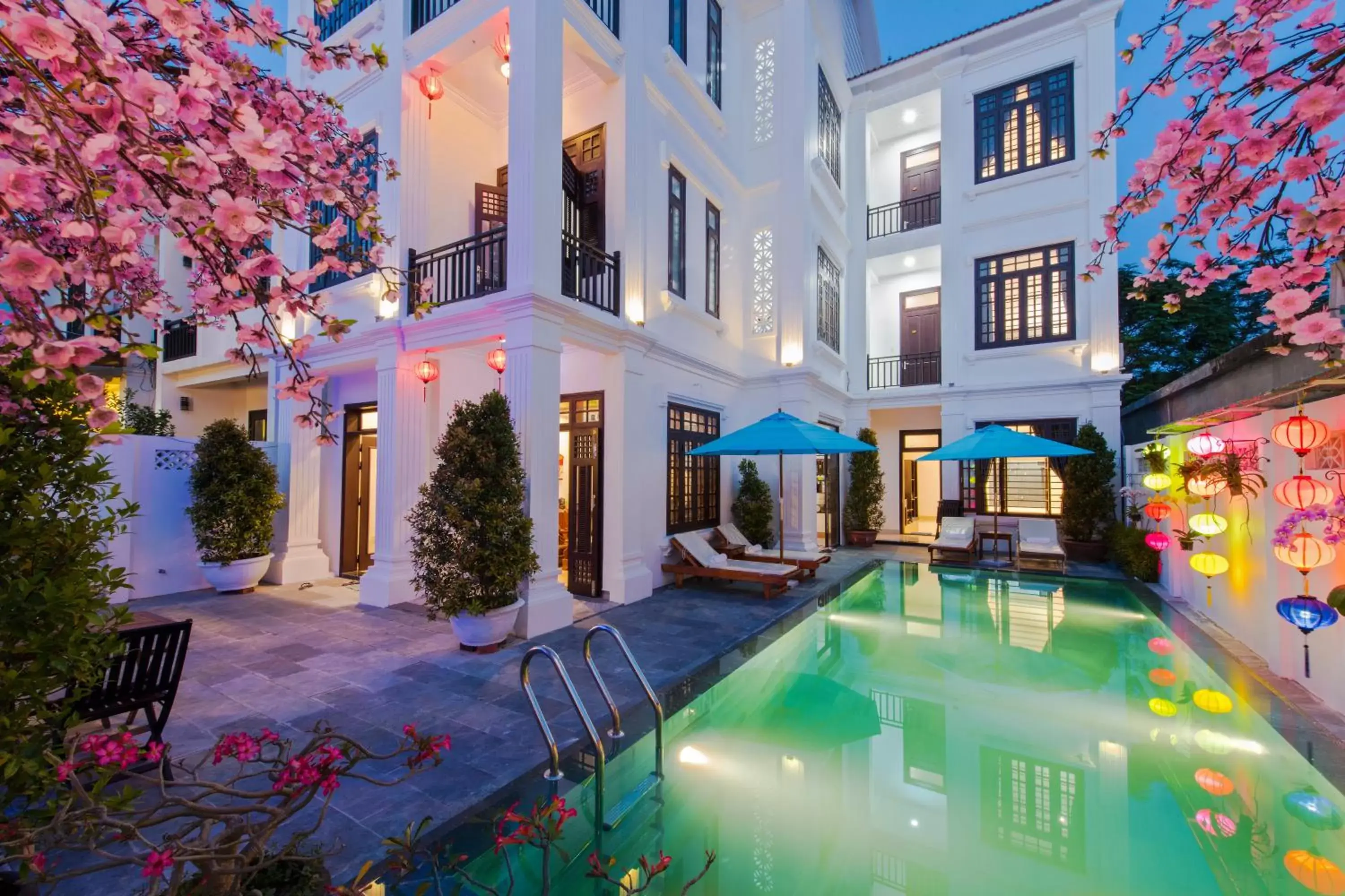 Ancient Terracotta Villa Ancient Terracotta Villa