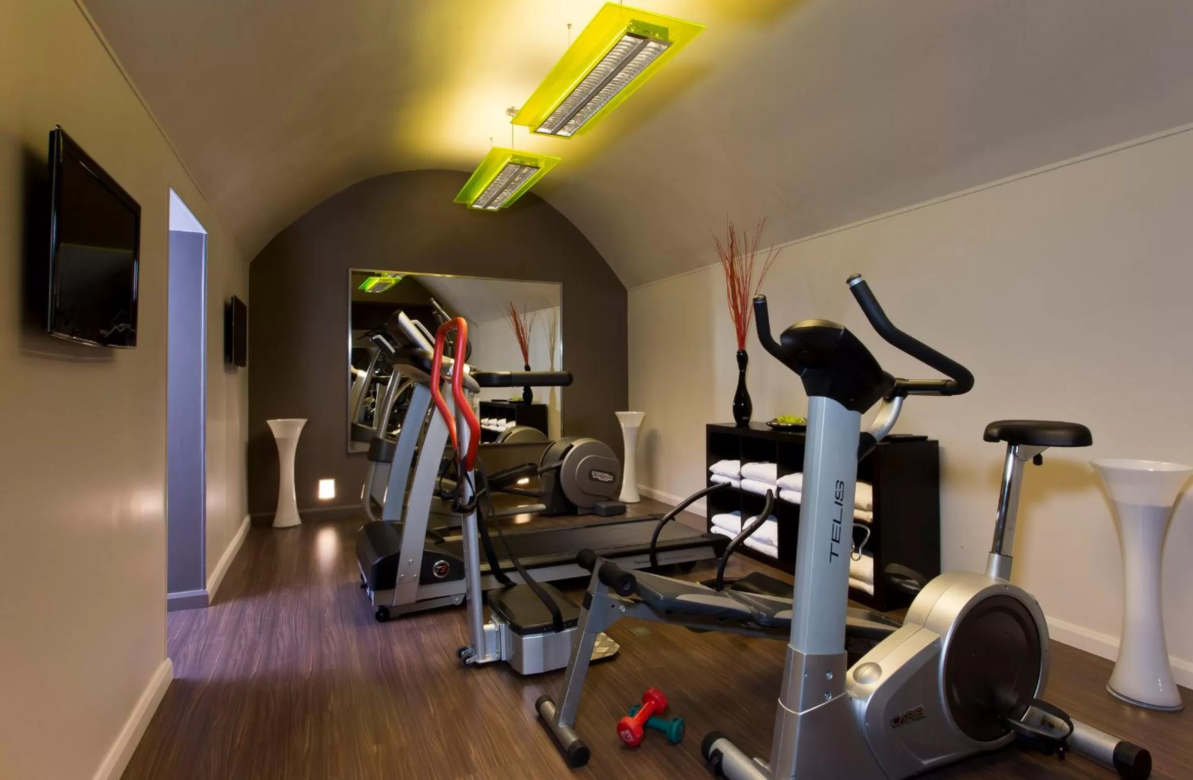 Fitness centre/facilities in Hôtel Duo