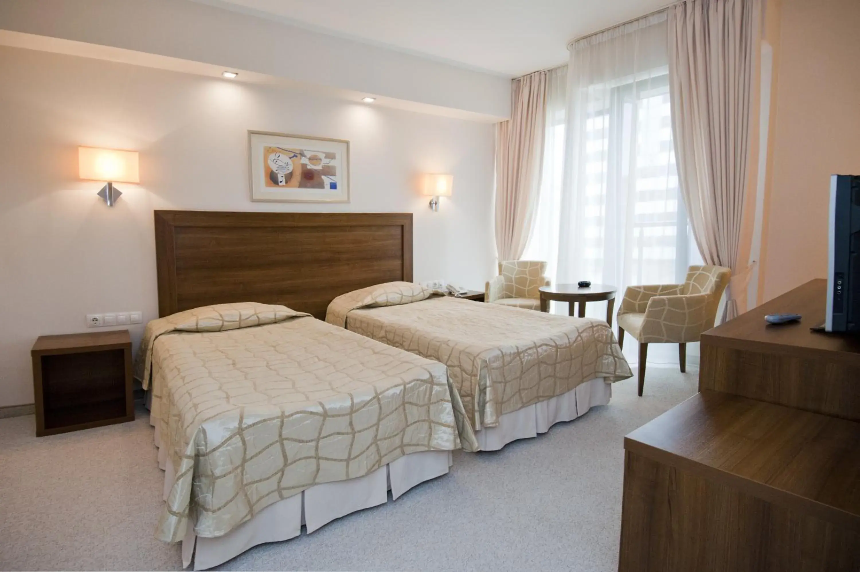 Bedroom, Bed in Hotel Burgas