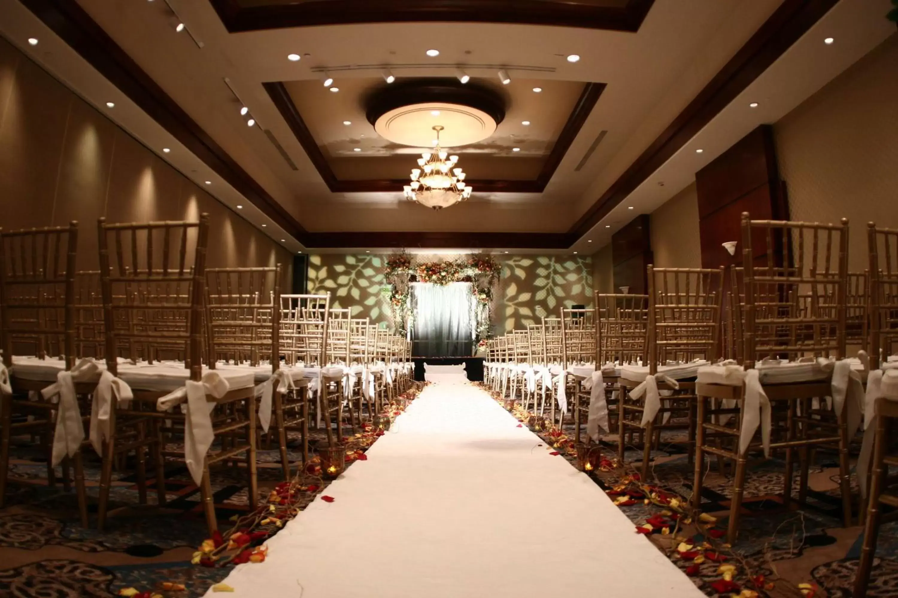 Meeting/conference room, Banquet Facilities in Hilton Woodland Hills/ Los Angeles