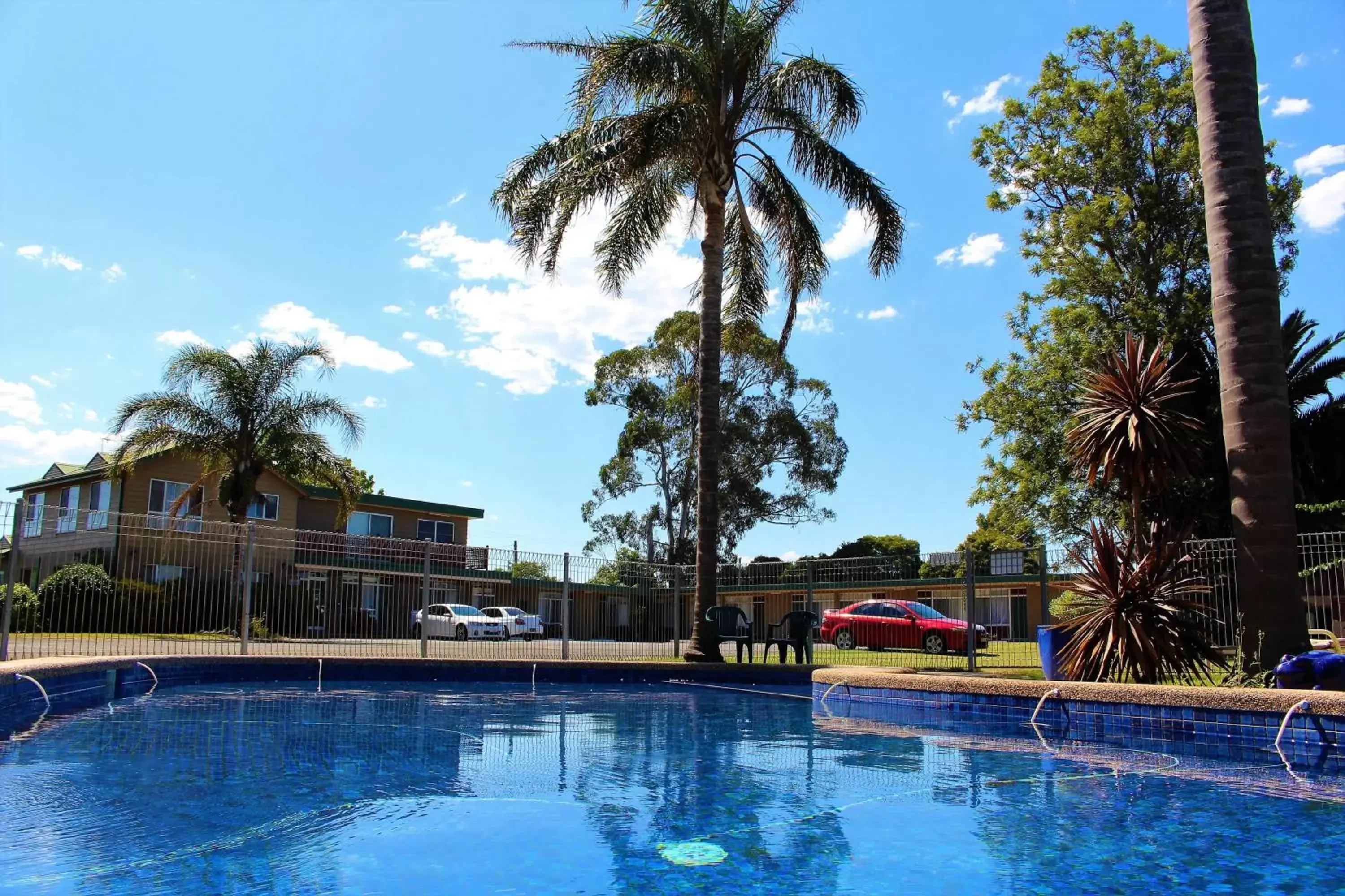 Swimming Pool in Hive Hotel, Moruya