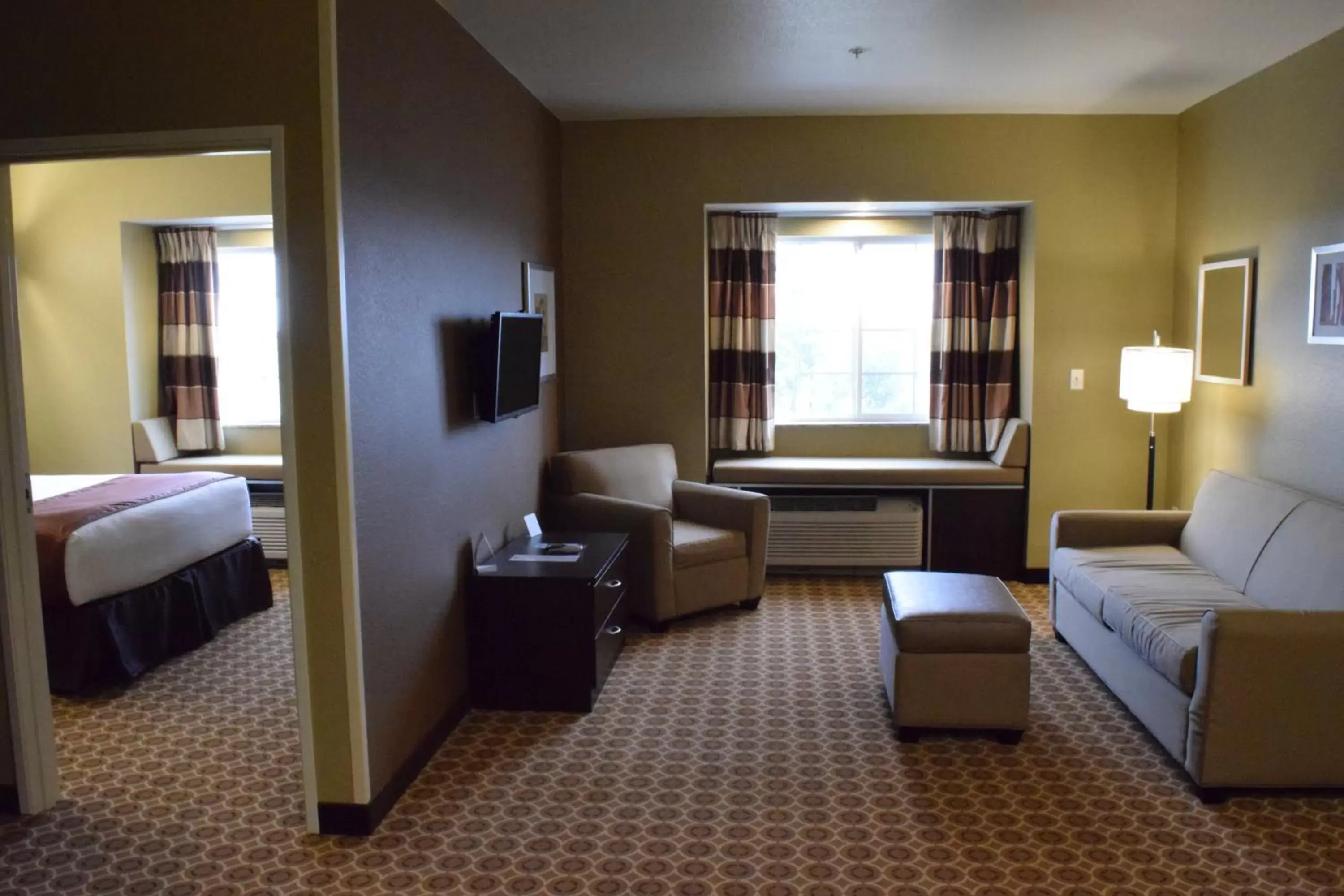 Day, Seating Area in Microtel Inn and Suites Pecos