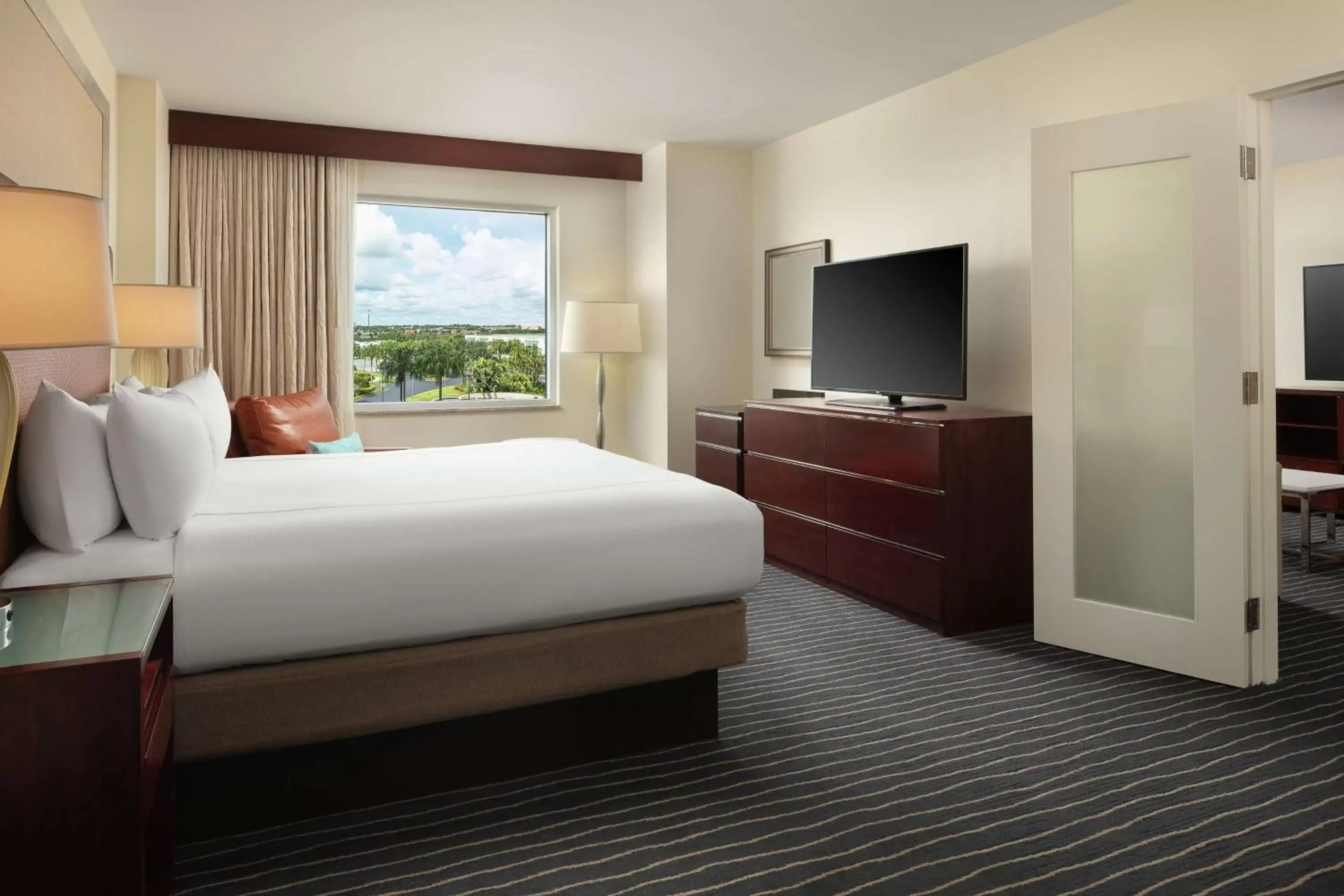 Bed in Hilton Orlando
