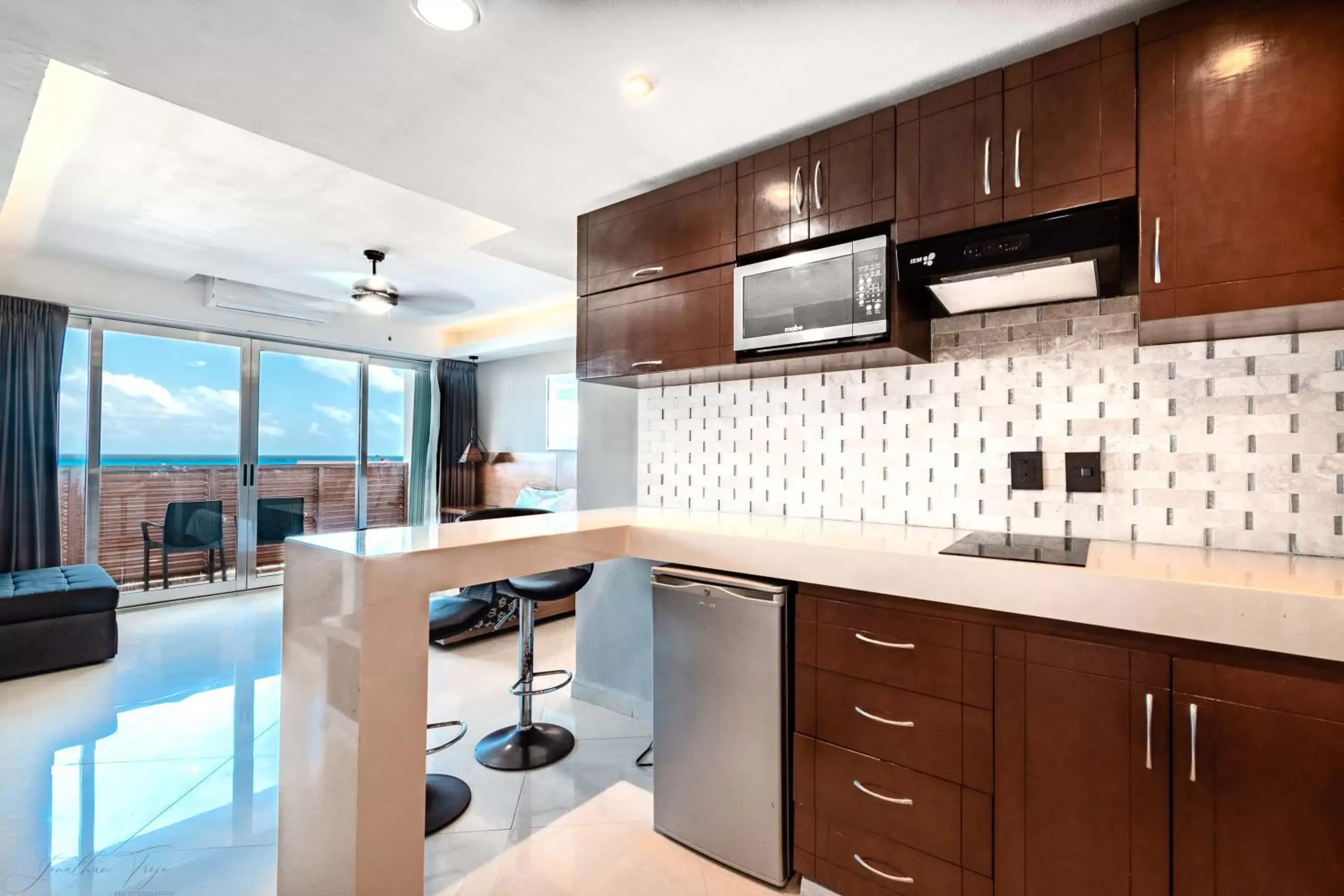 Kitchen or kitchenette, Kitchen/Kitchenette in Ocean Dream Cancun by GuruHotel