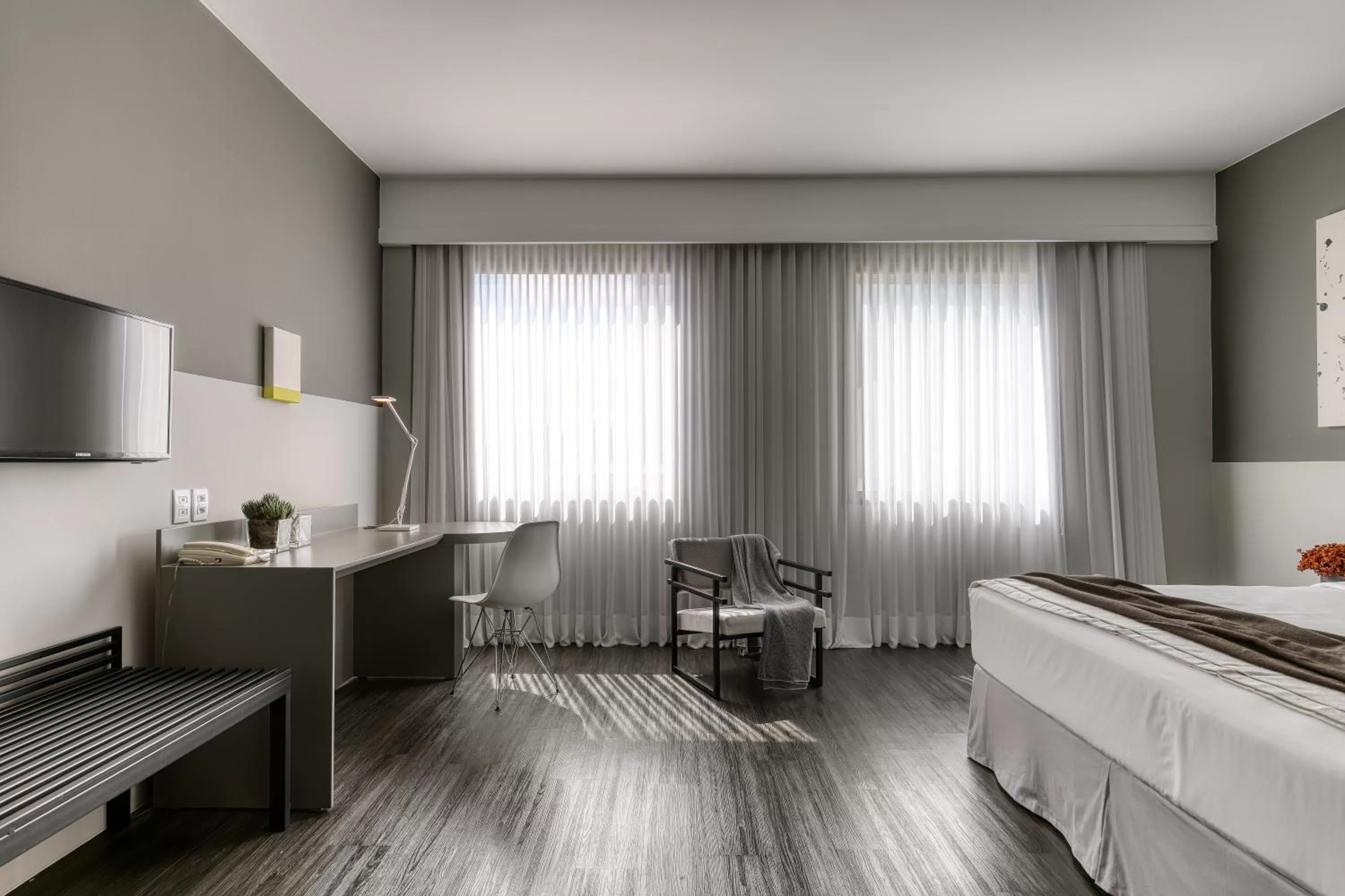 Photo of the whole room, Bed in Caesar Business Belo Horizonte Belvedere