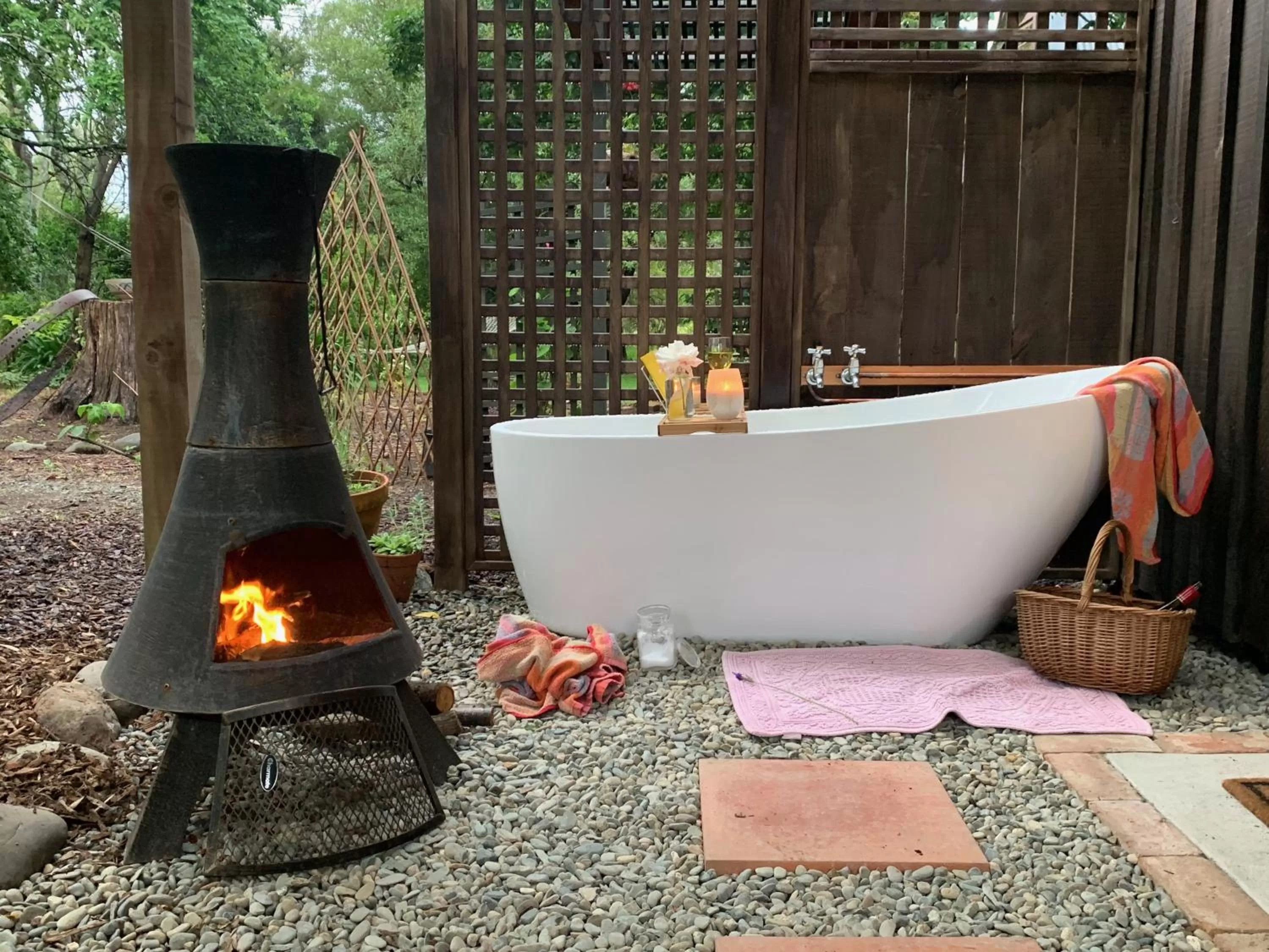 Balcony/Terrace, BBQ Facilities in Quail Farm, Colonial charm