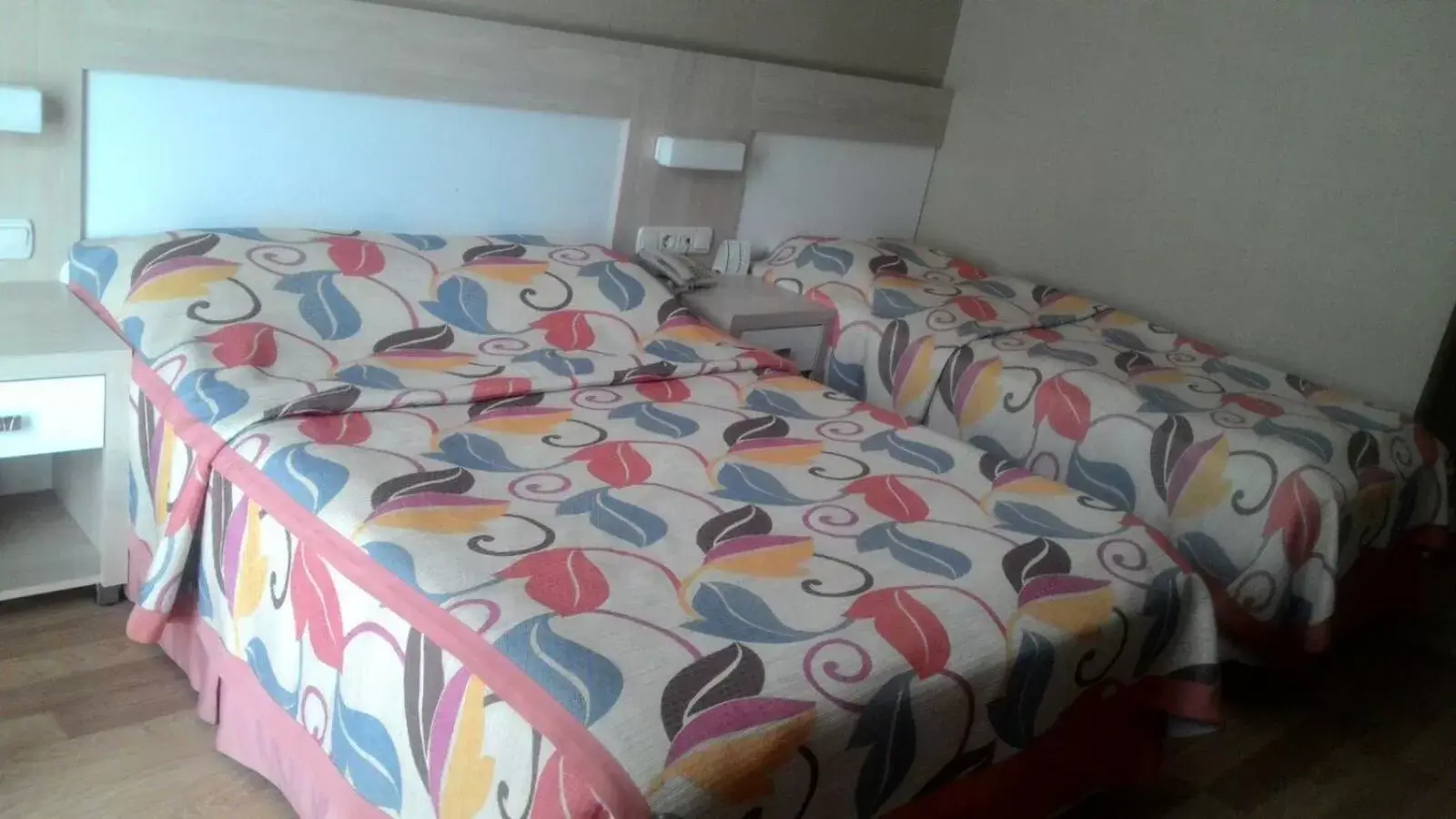 Decorative detail, Bed in Riviera Hotel & Spa Decorative detail, Bed in Riviera Hotel & Spa