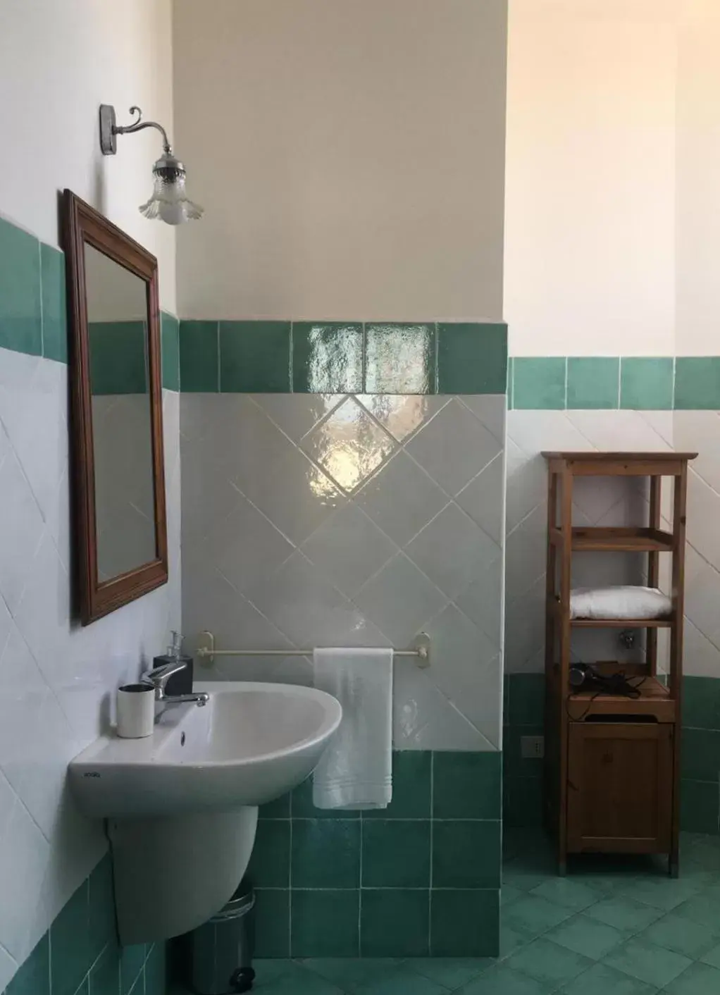 Bathroom in I Terzi Di Siena - Rooms Only