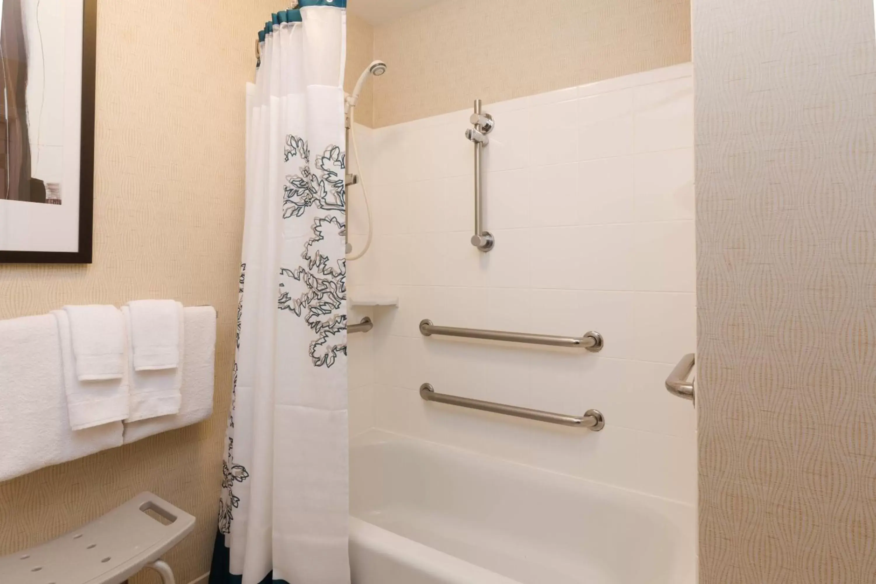 Bathroom in Residence Inn by Marriott Baton Rouge near LSU