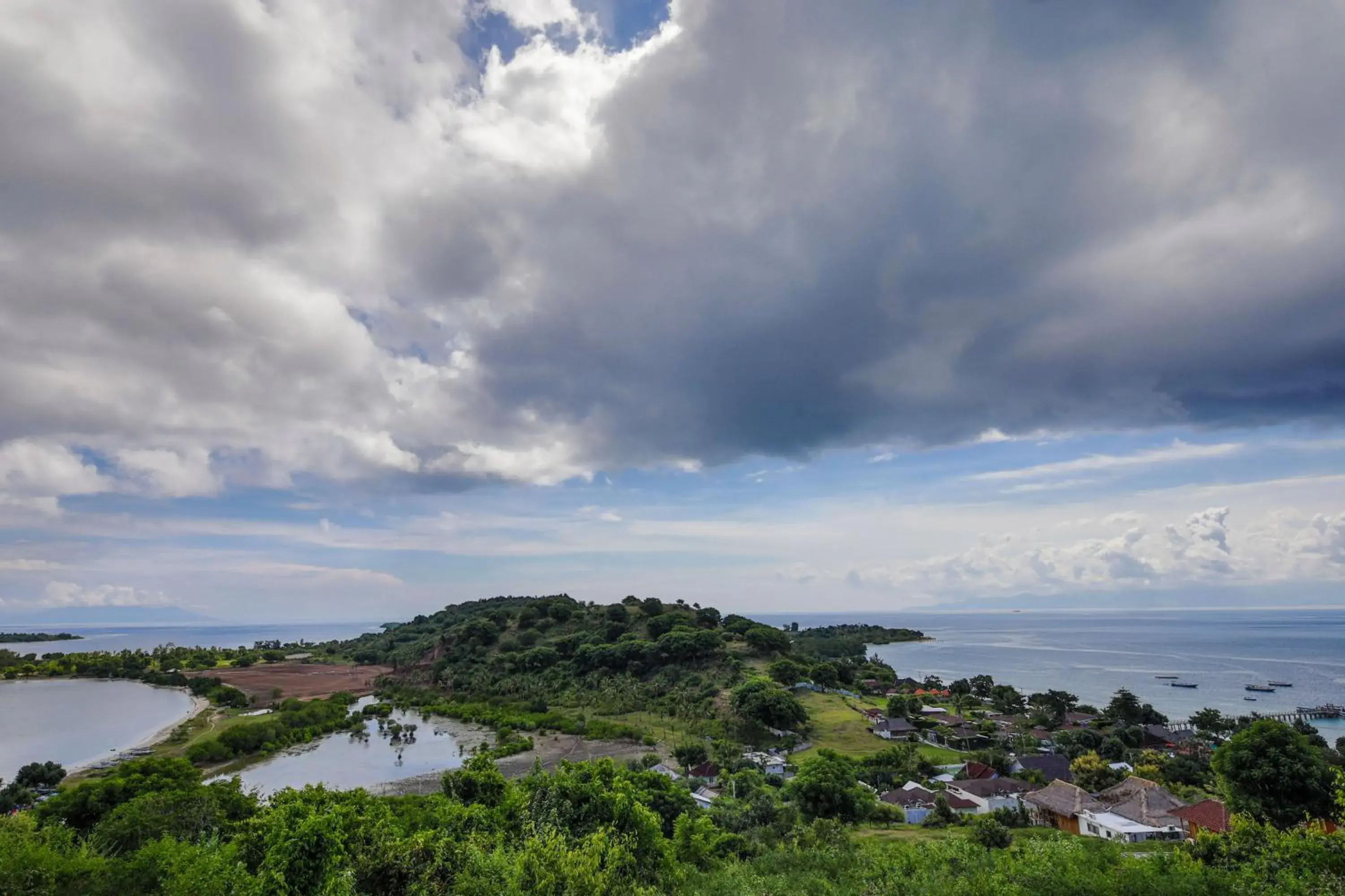 Nearby landmark, Bird's-eye View in Kokomo Resort Gili Gede
