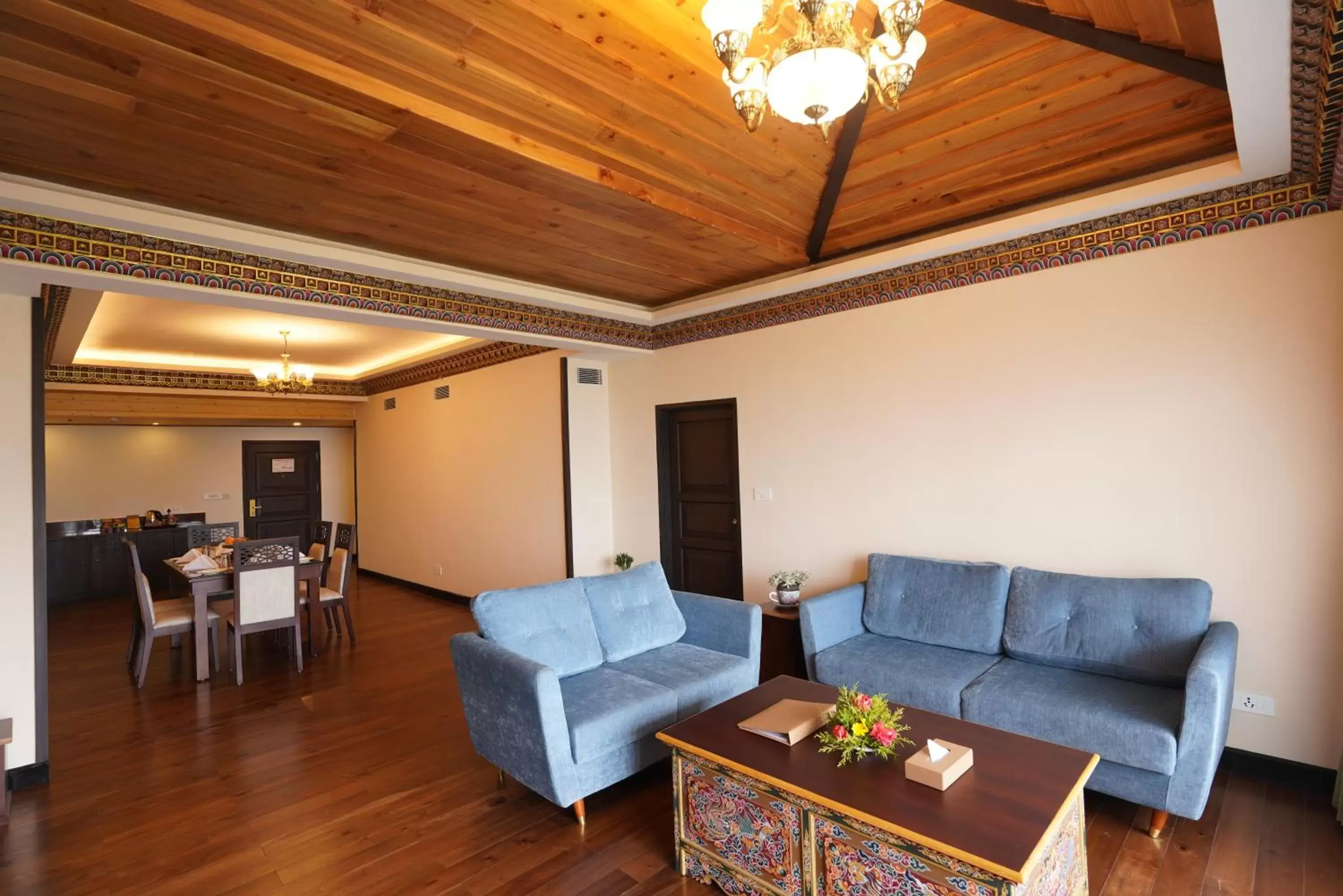 Coffee/tea facilities, Seating Area in Denzong Regency- Luxury Mountain Retreat Spa & Casino