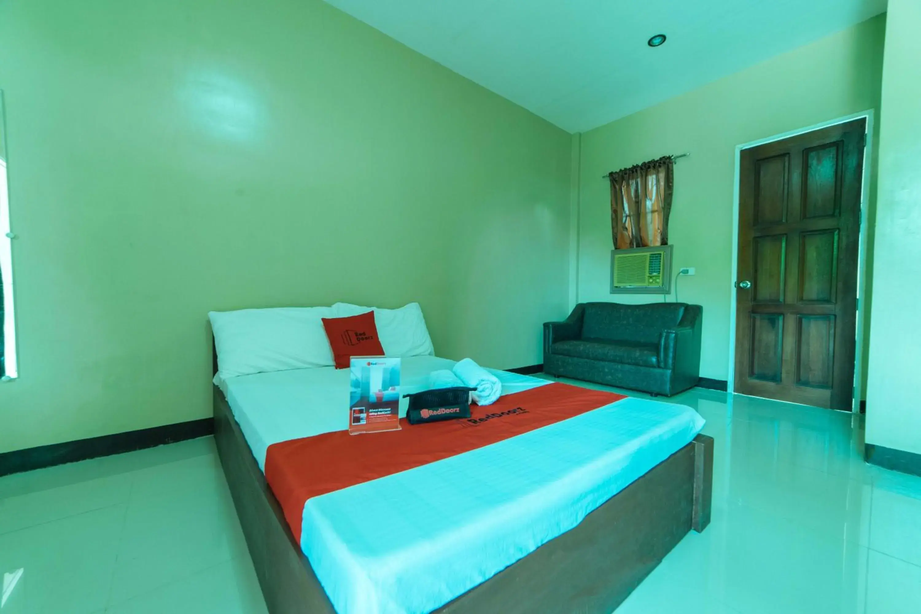 Bed in RedDoorz @ Lagao General Santos